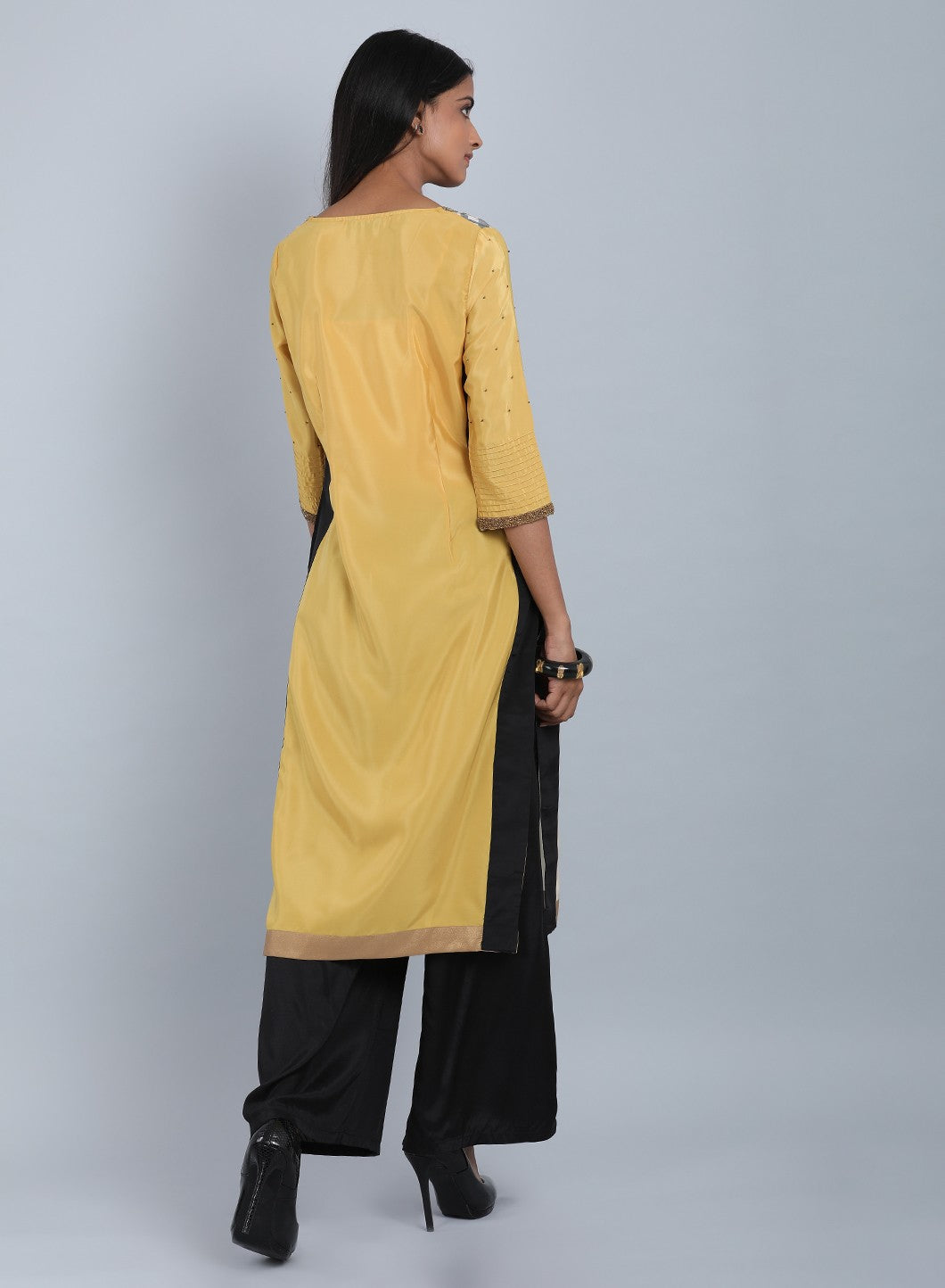 Yellow Round Neck Floral Print kurta