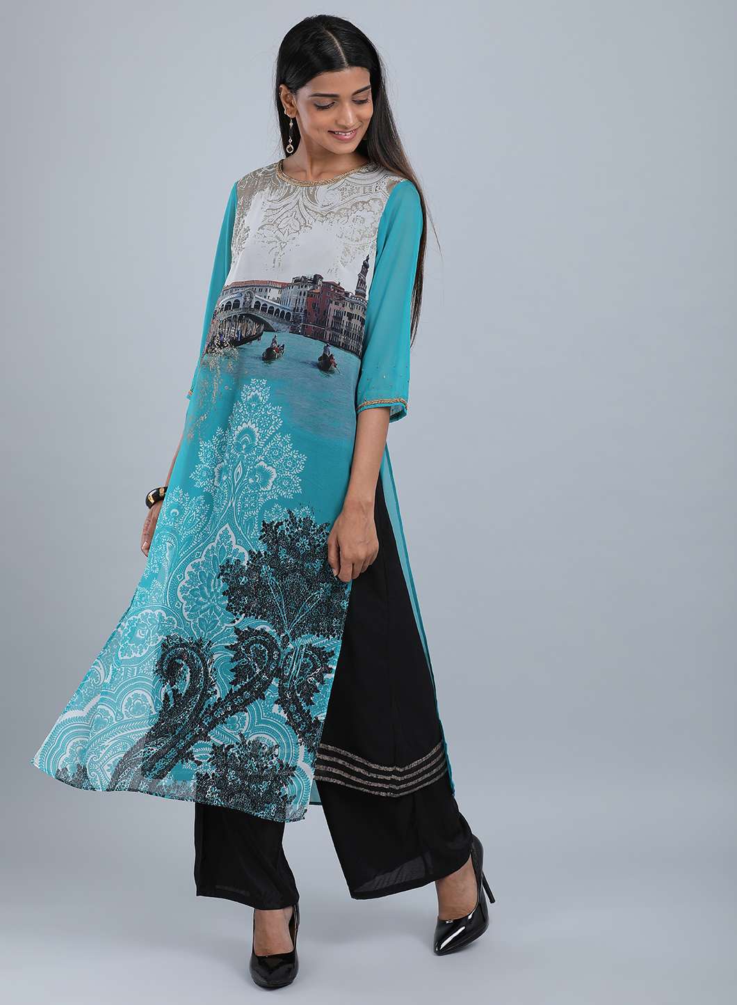 Blue Round Neck Tassel kurta