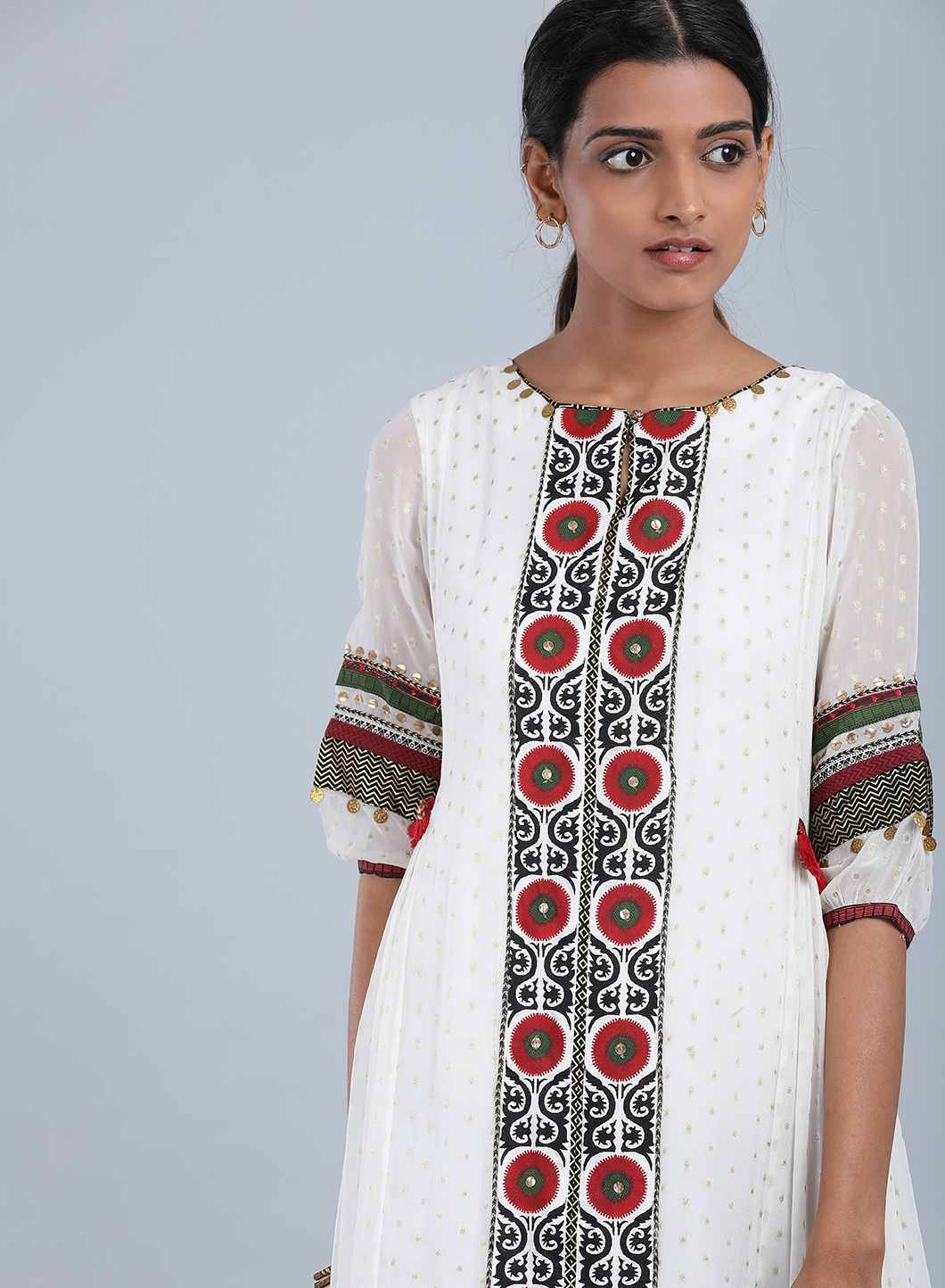 Ecru Round Neck Embellished kurta