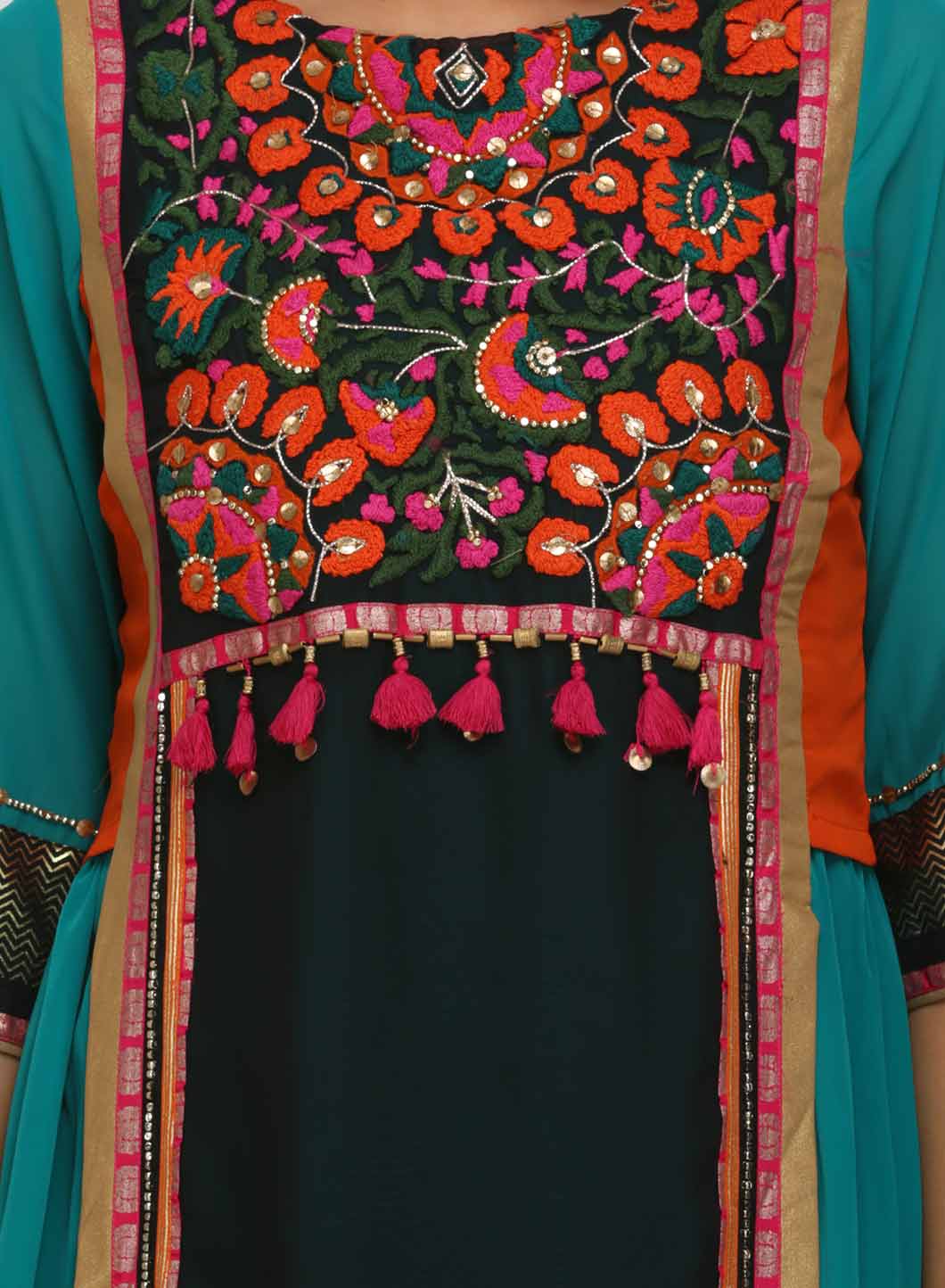Blue Embroidered Round Neck kurta