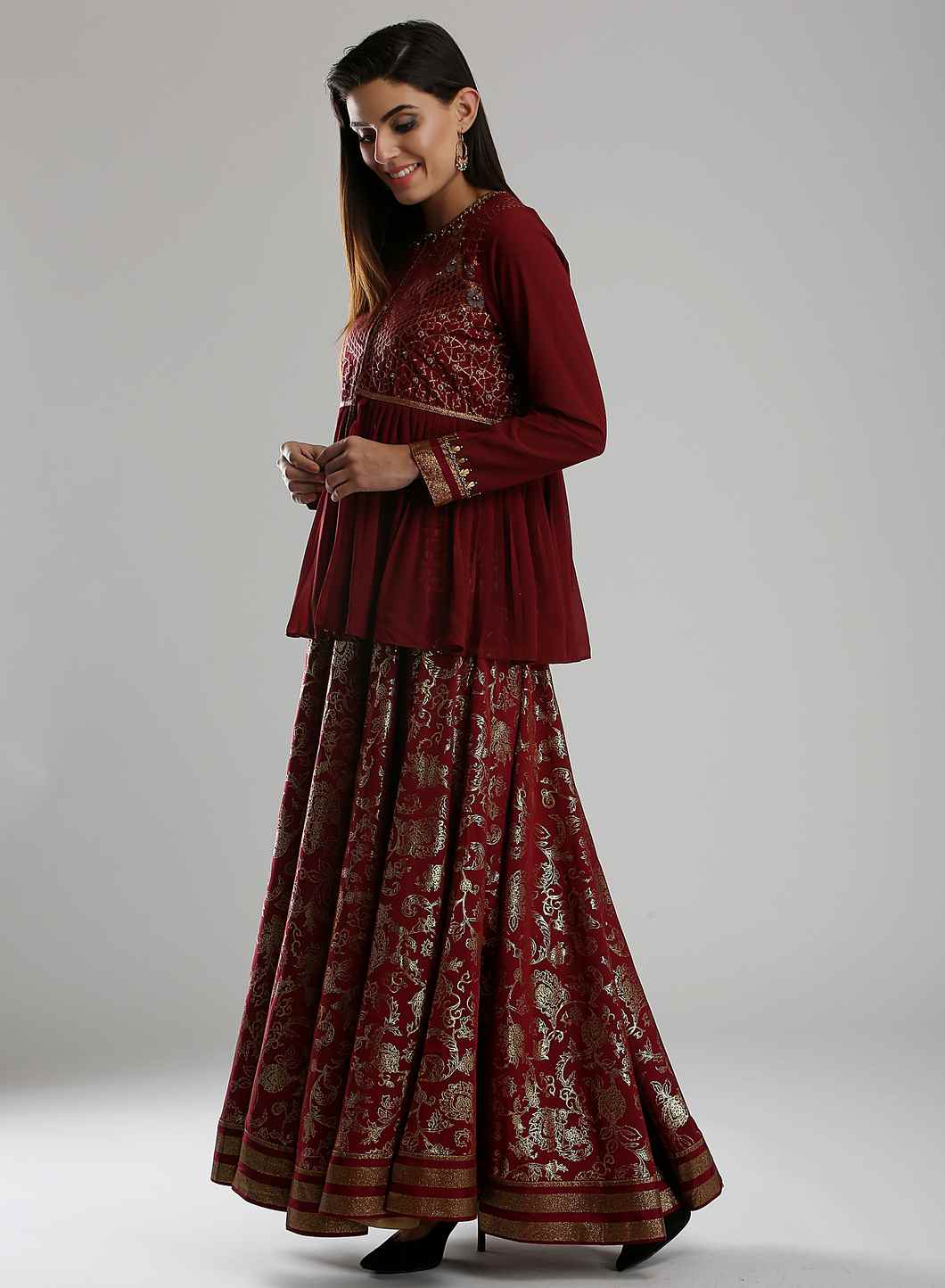 Maroon Embellished Round Neck Ethnic Set