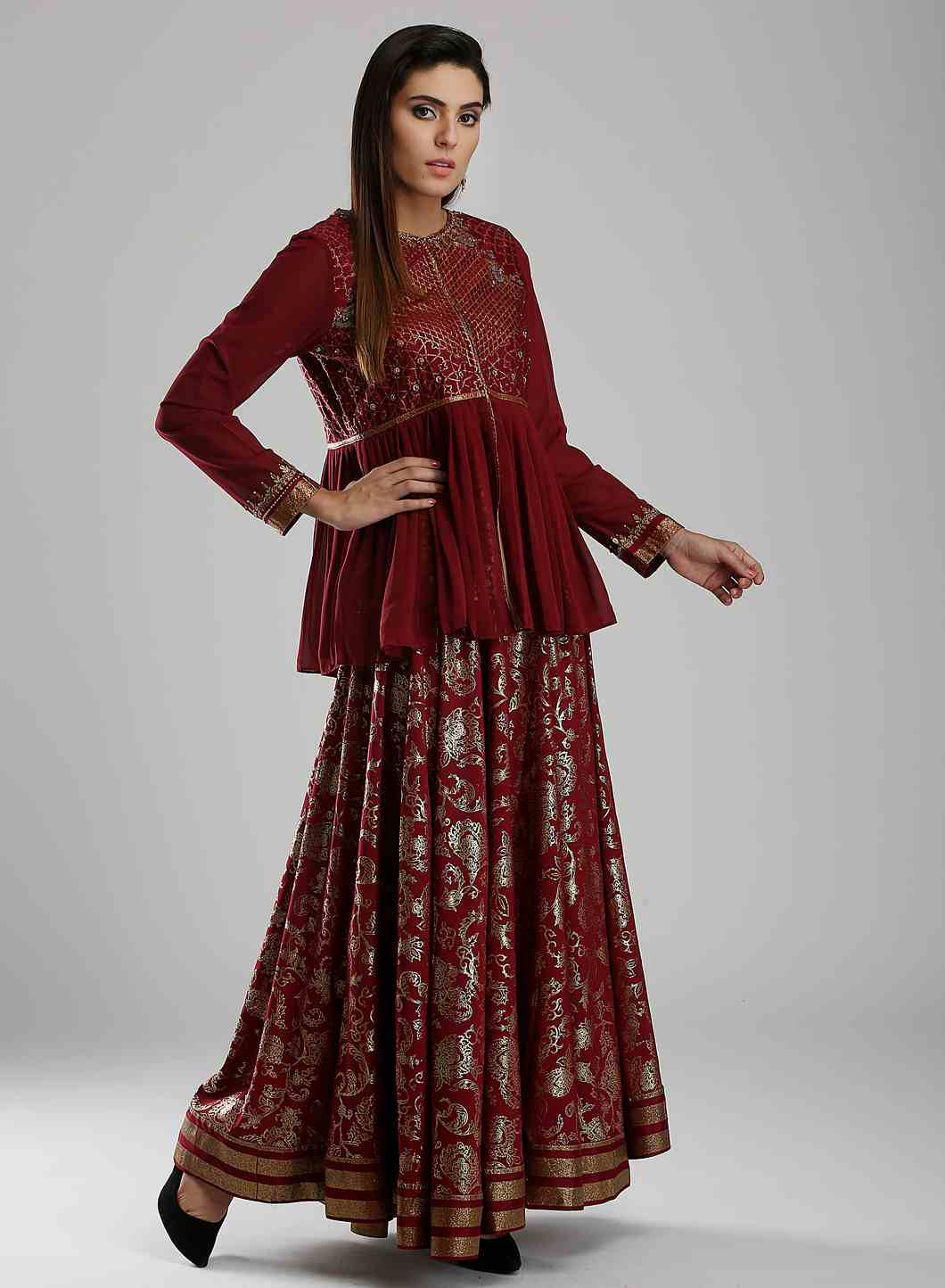 Maroon Embellished Round Neck Ethnic Set