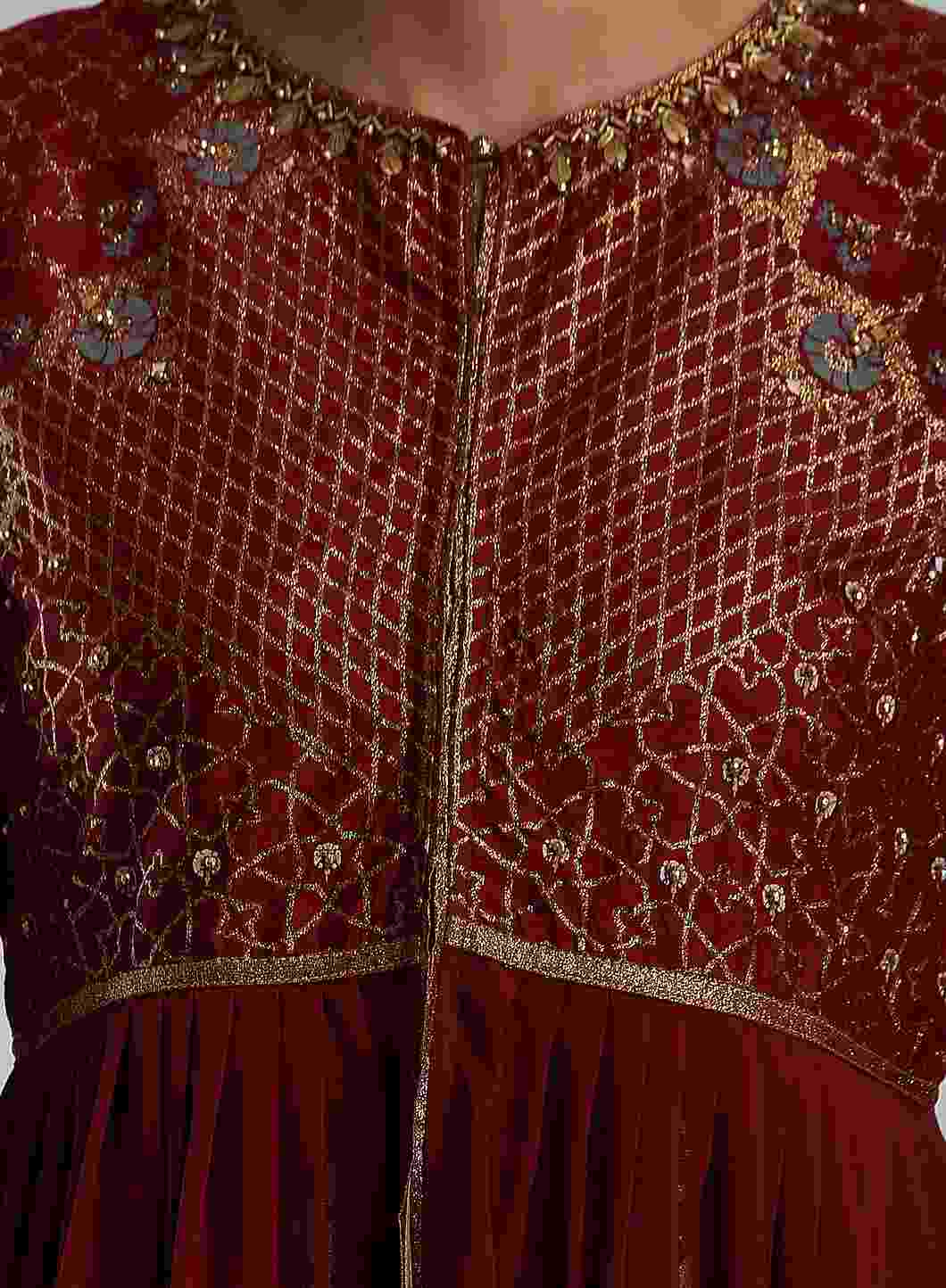 Maroon Embellished Round Neck Ethnic Set