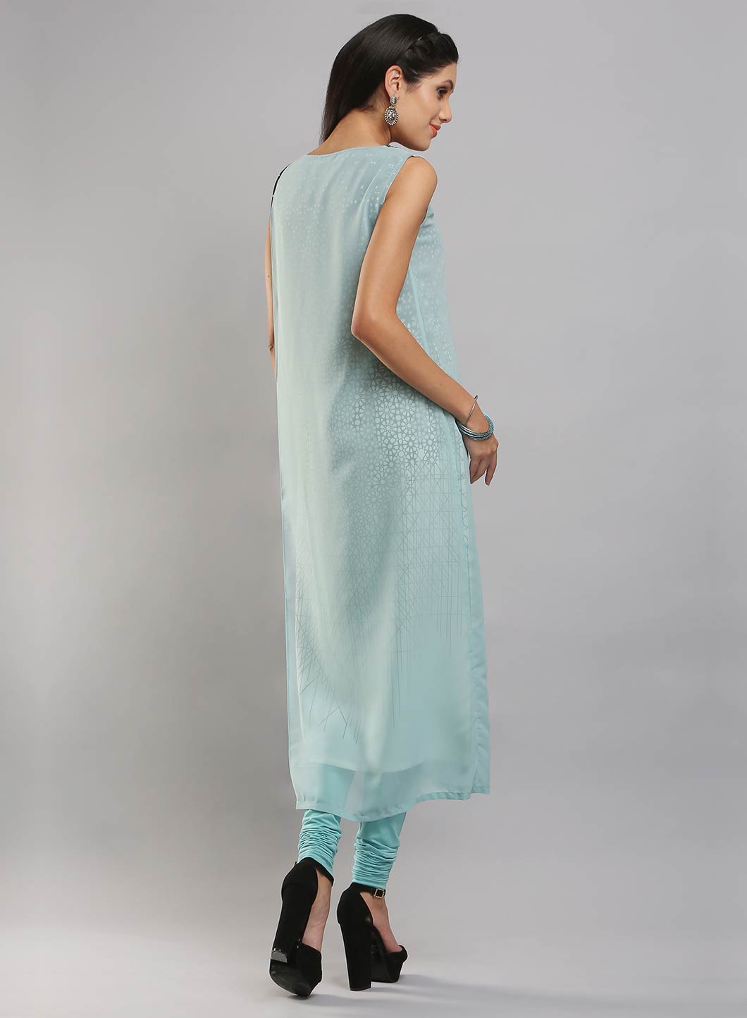 Aqua Blue & White Sleeveless Printed kurta
