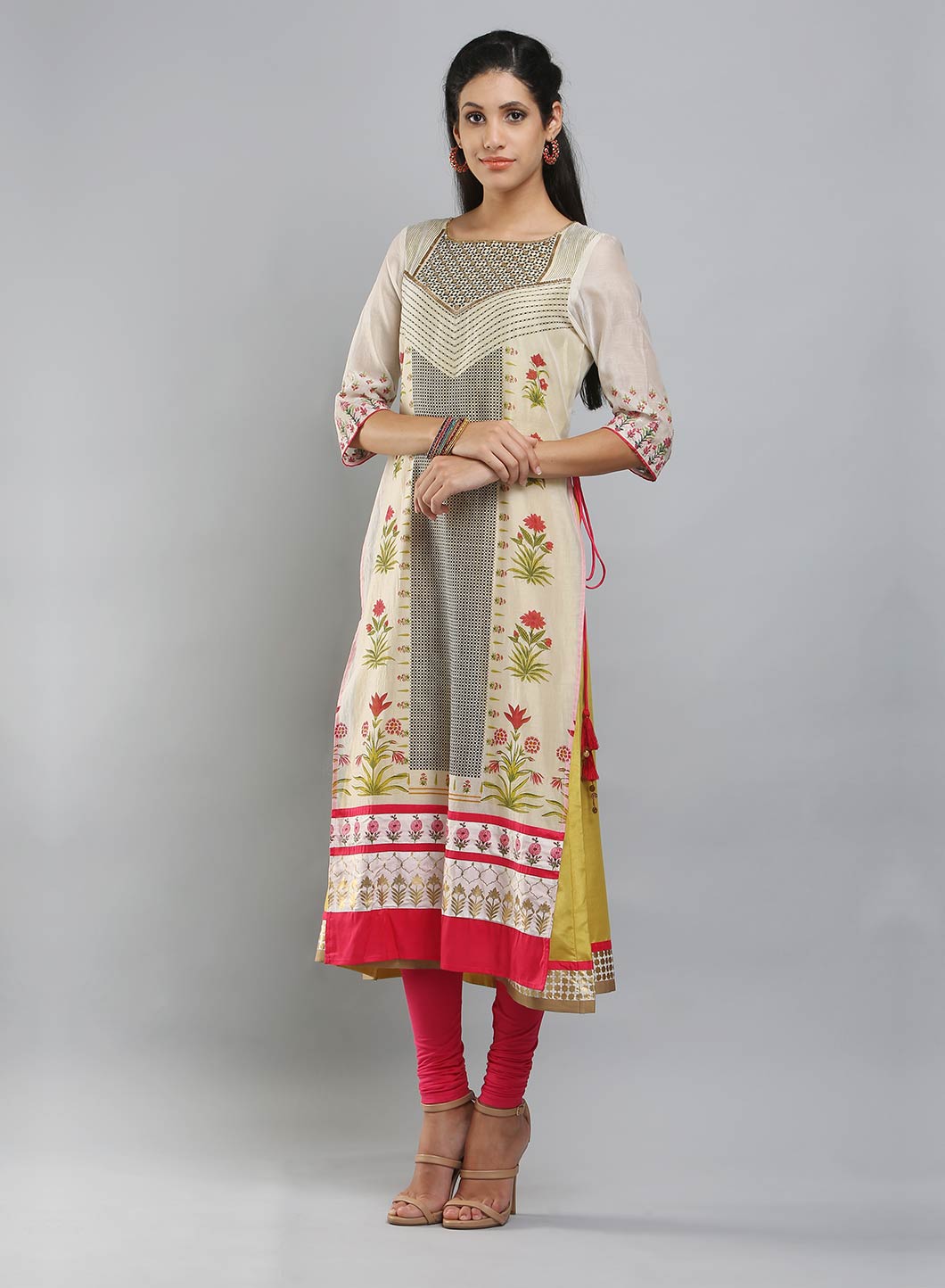 Off-White & Yellow Printed 3/4 Sleeve kurta