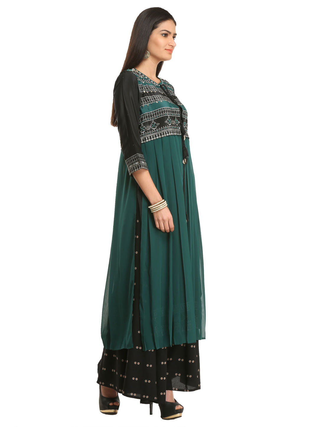 Black Printed 3/4 Sleeve kurta With Gillet