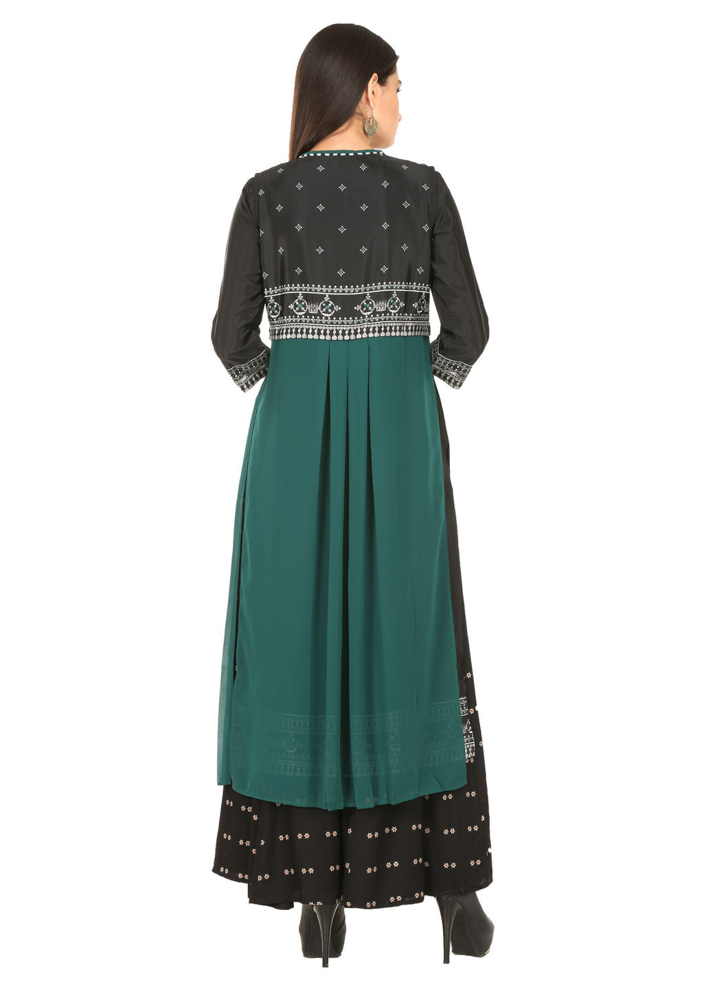 Black Printed 3/4 Sleeve kurta With Gillet