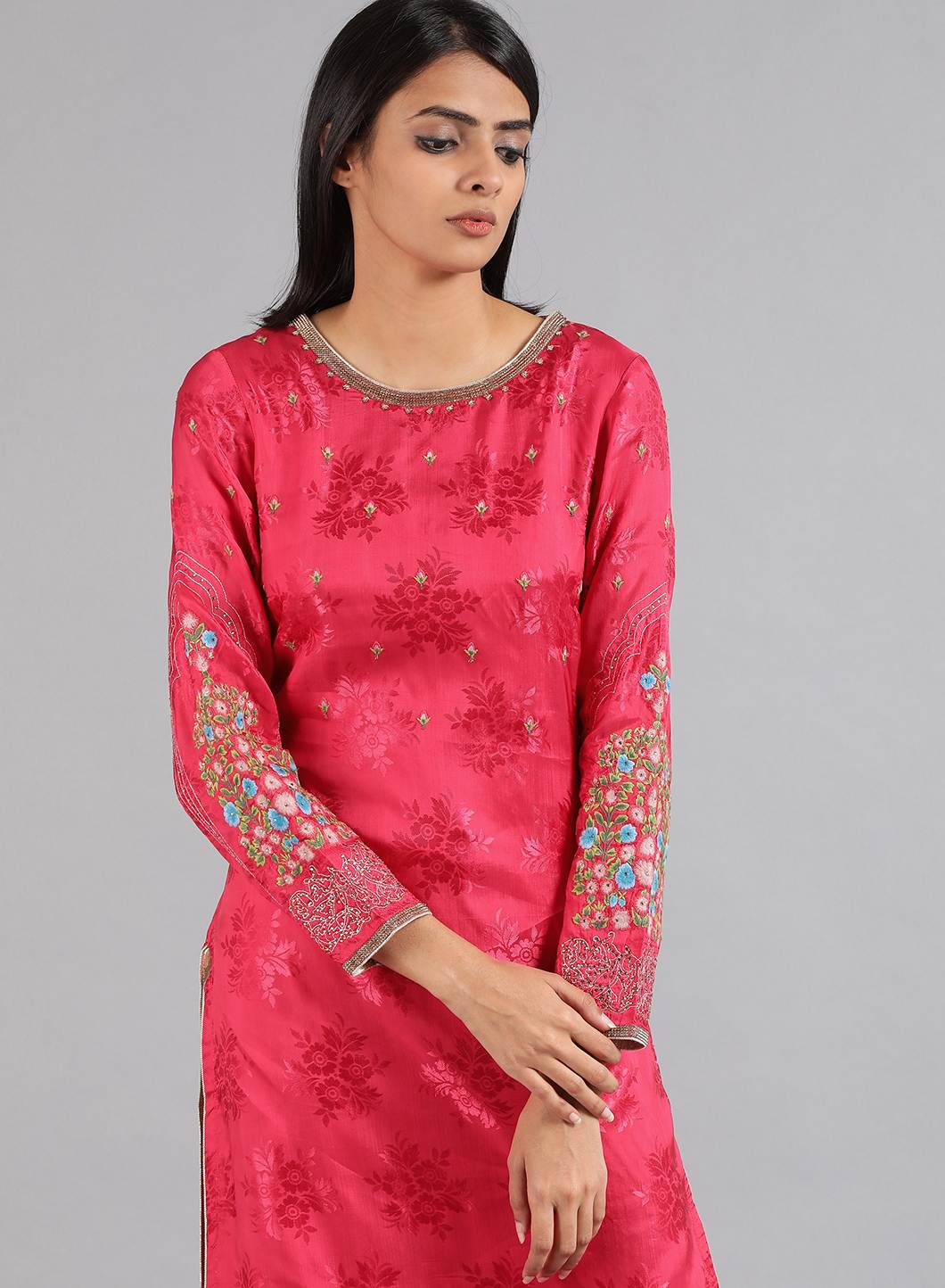 Pink Round Neck Floral Print kurta