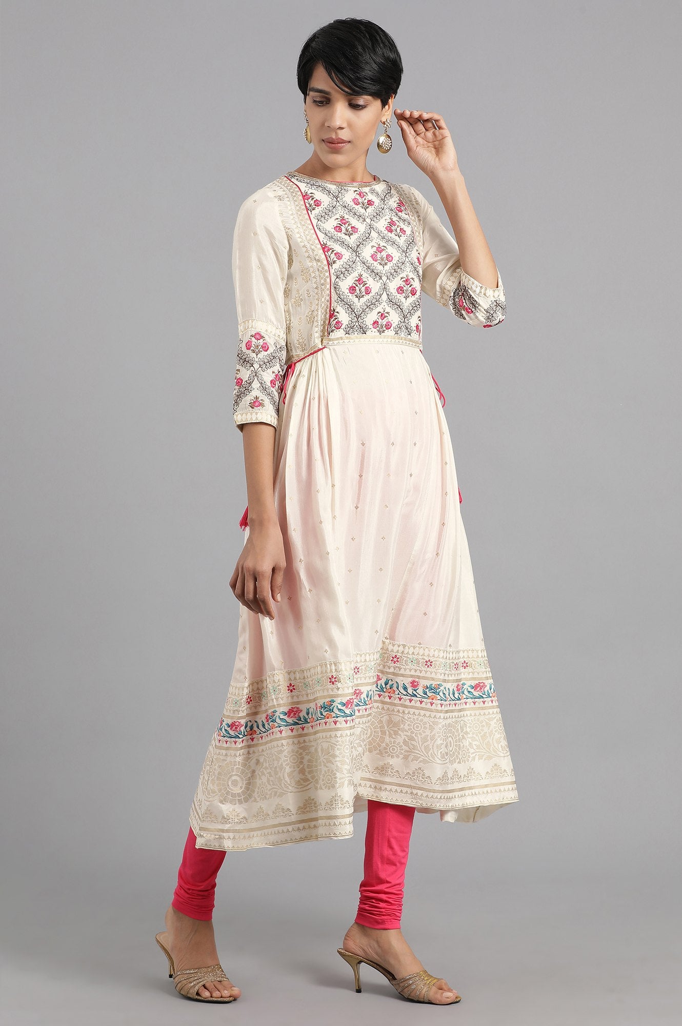 Ecru Round Neck Printed kurta