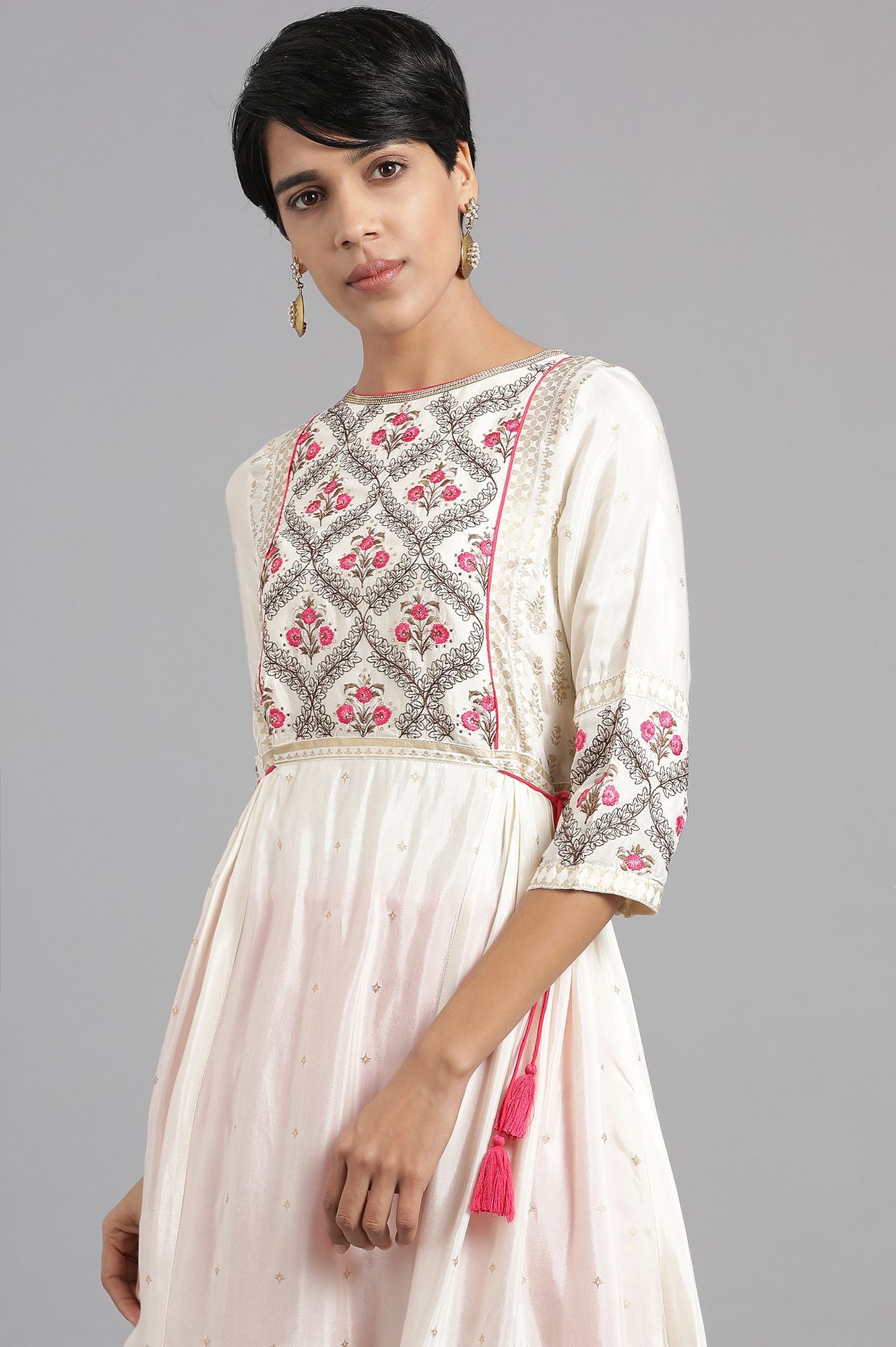 Ecru Round Neck Printed kurta