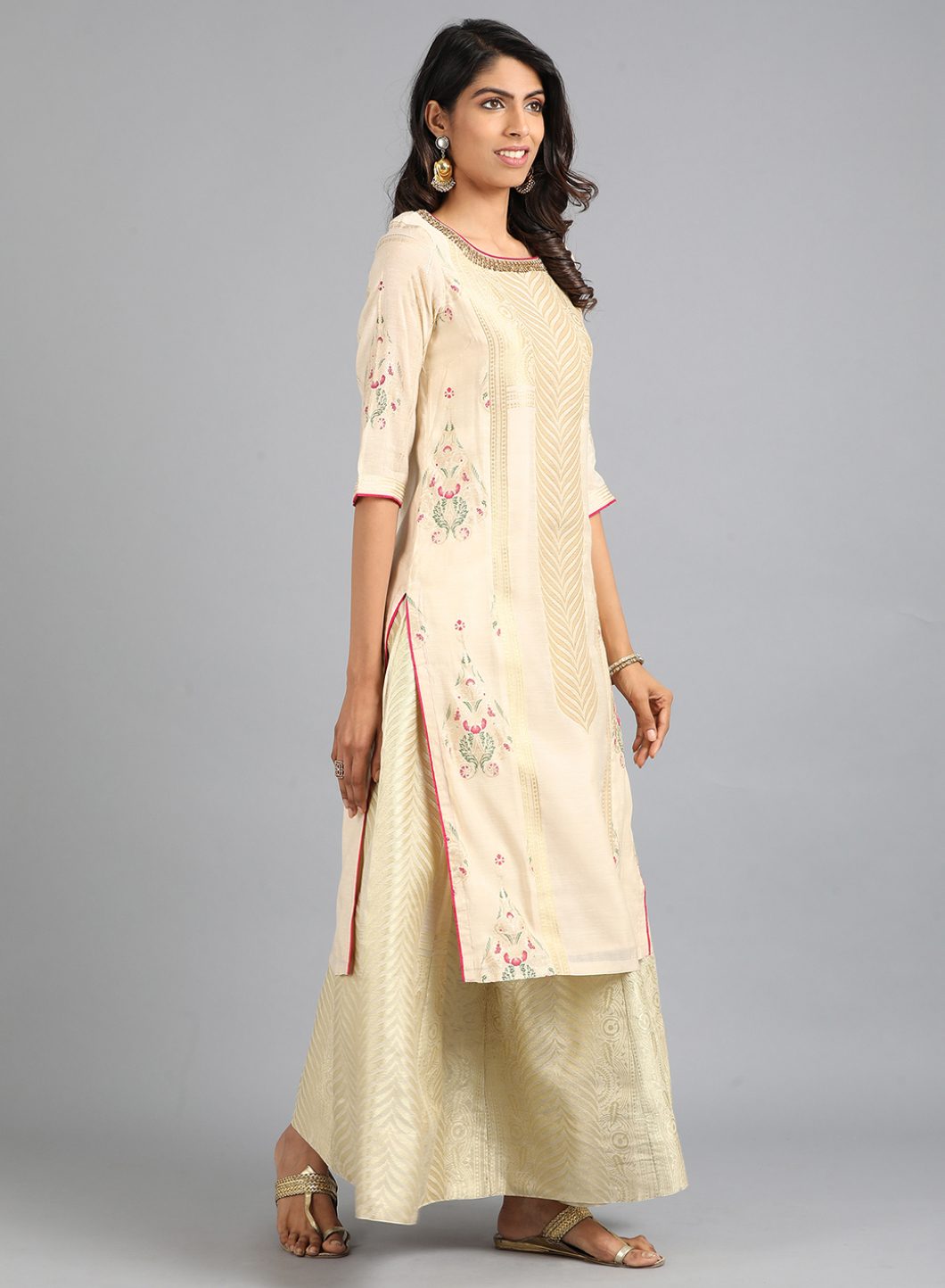 Off-White Boat Neck Yarn-Dyed kurta