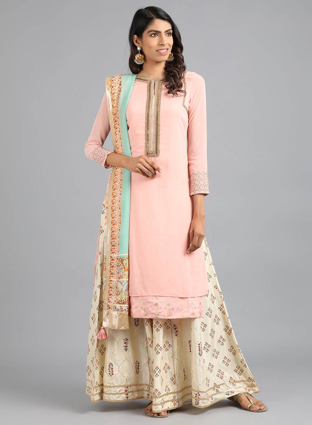 Pink Round Neck Solid kurta