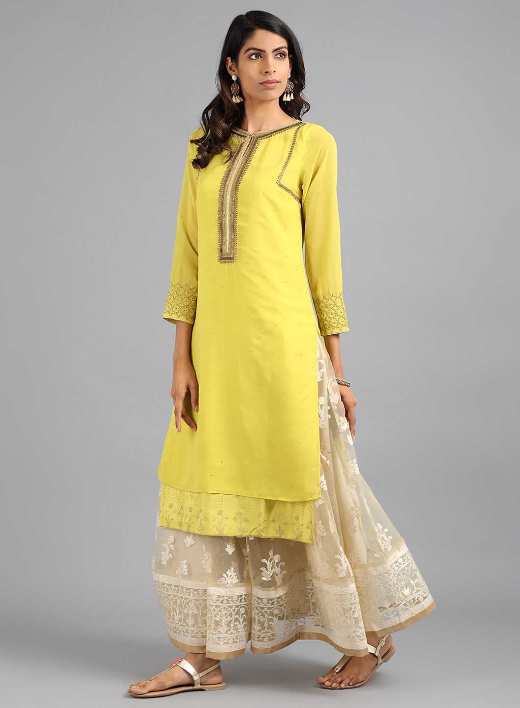 Yellow Round Neck Solid kurta