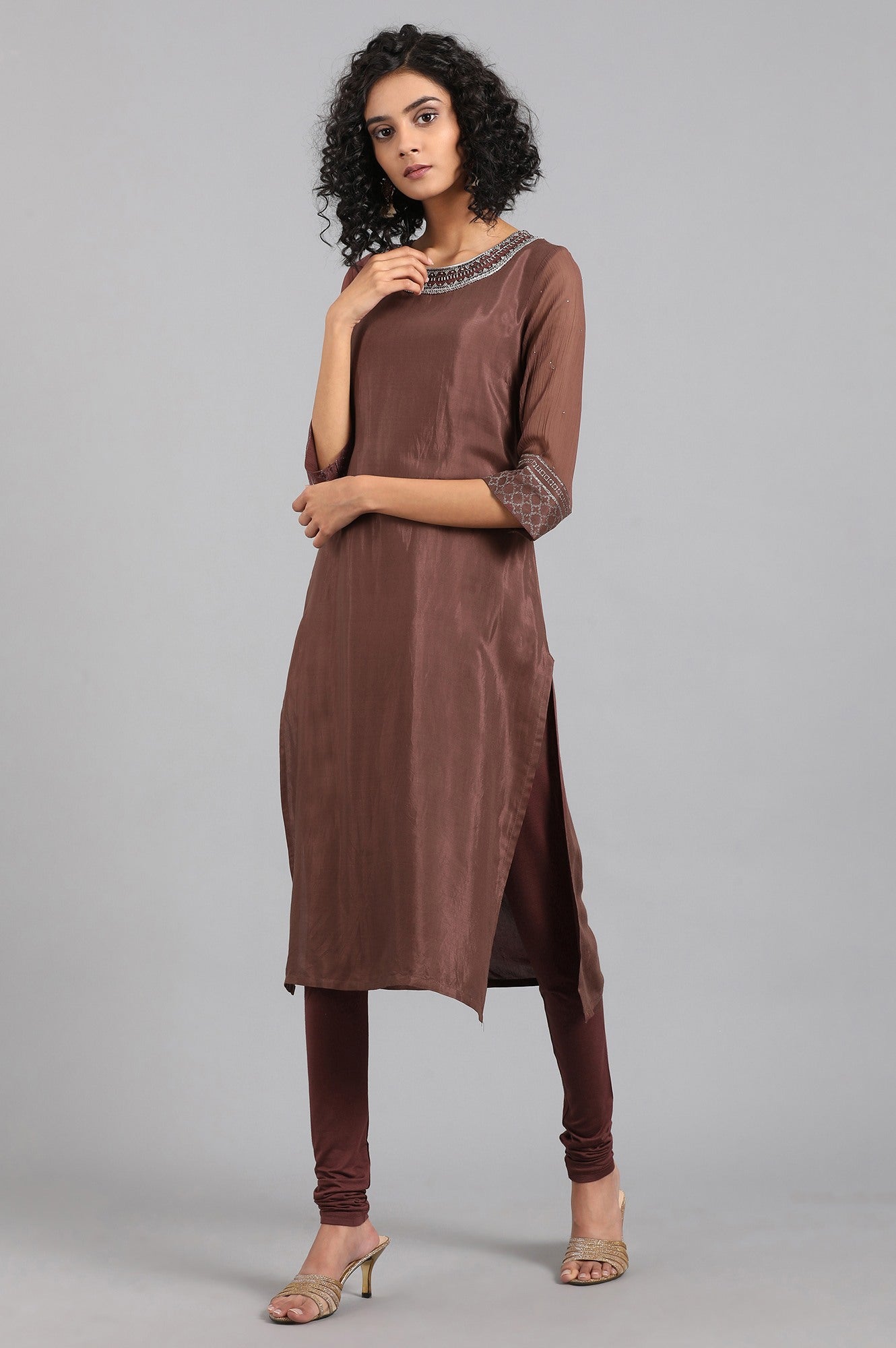 Brown Round Neck Solid kurta