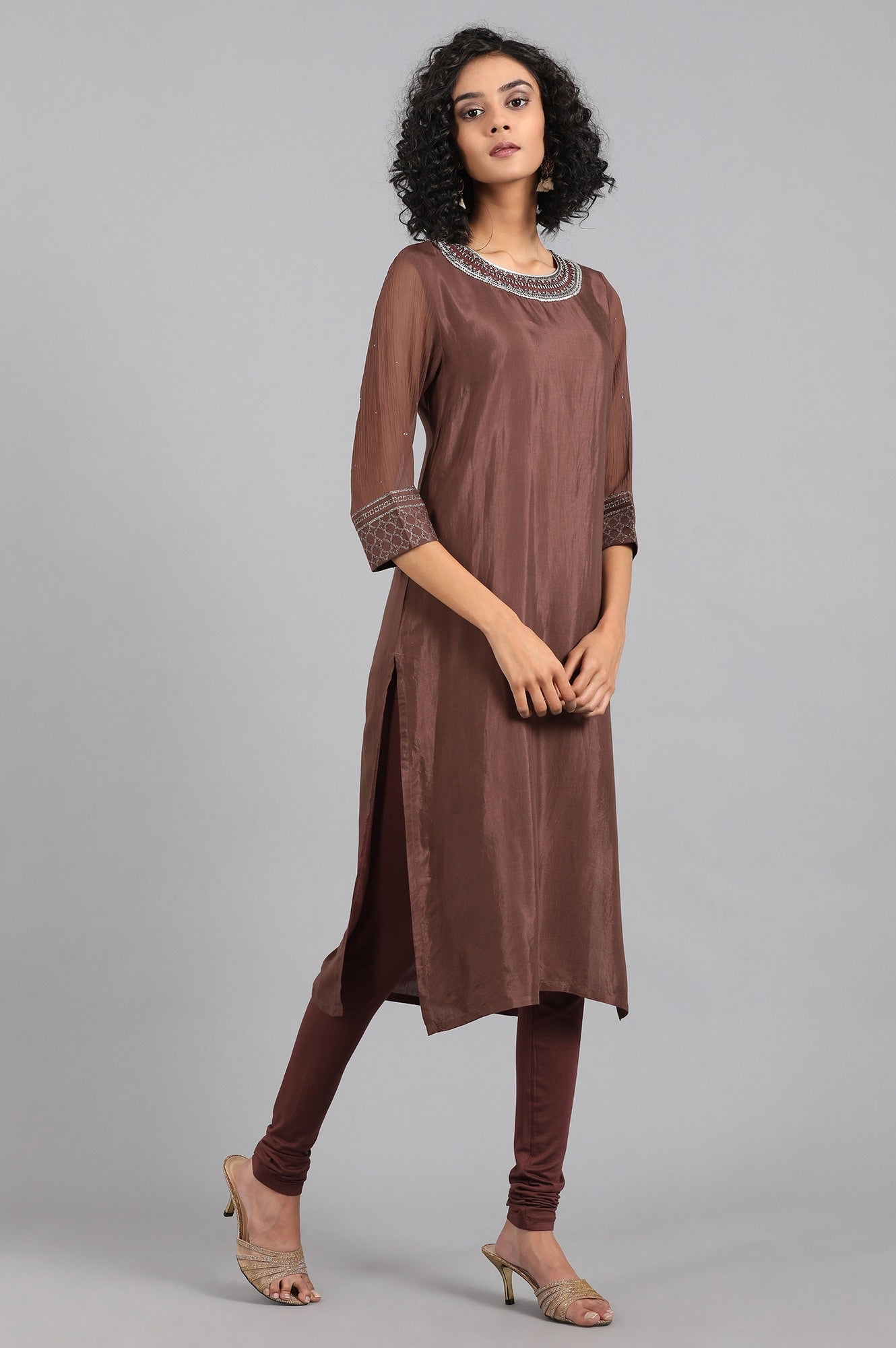 Brown Round Neck Solid kurta