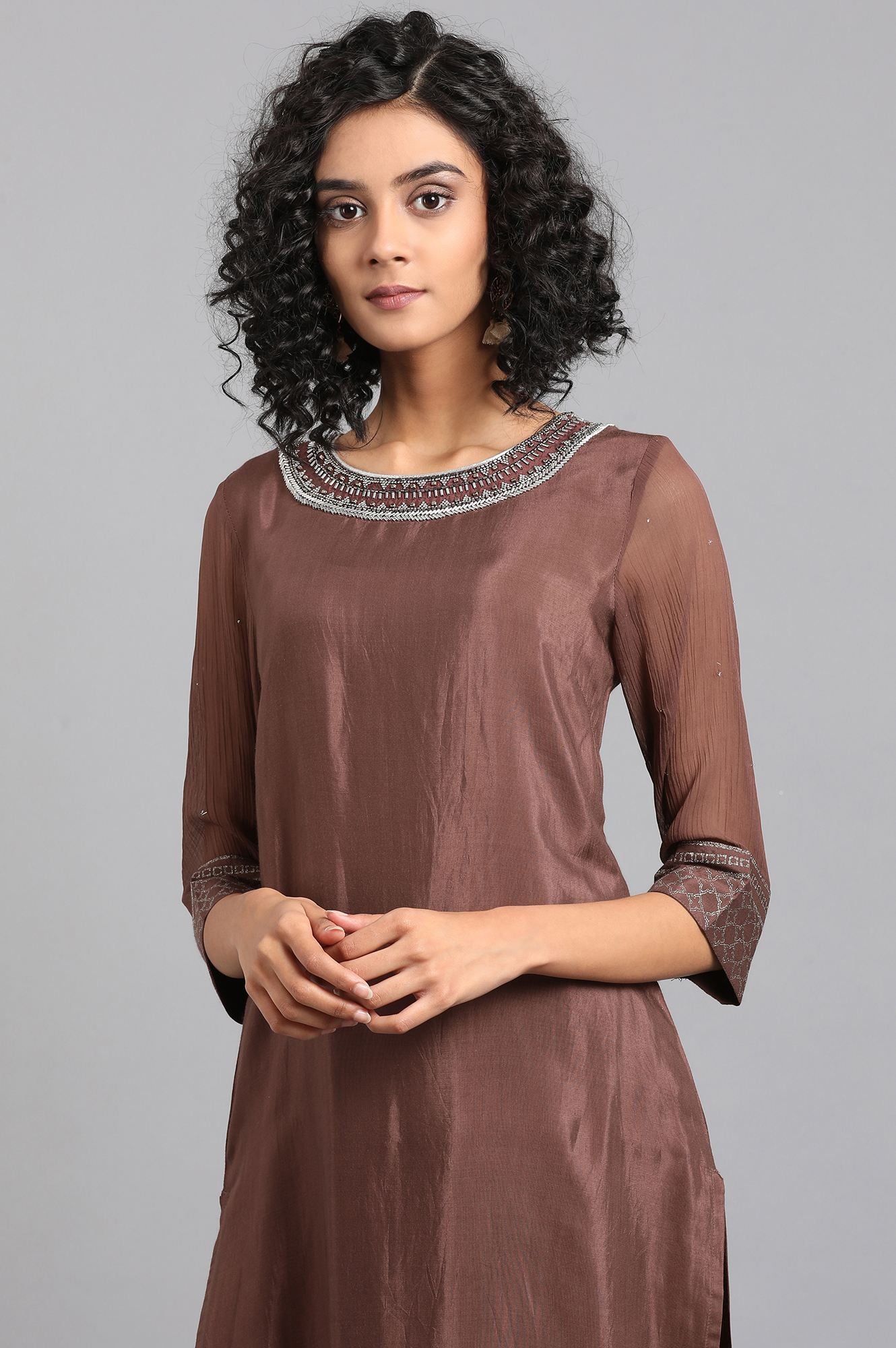 Brown Round Neck Solid kurta