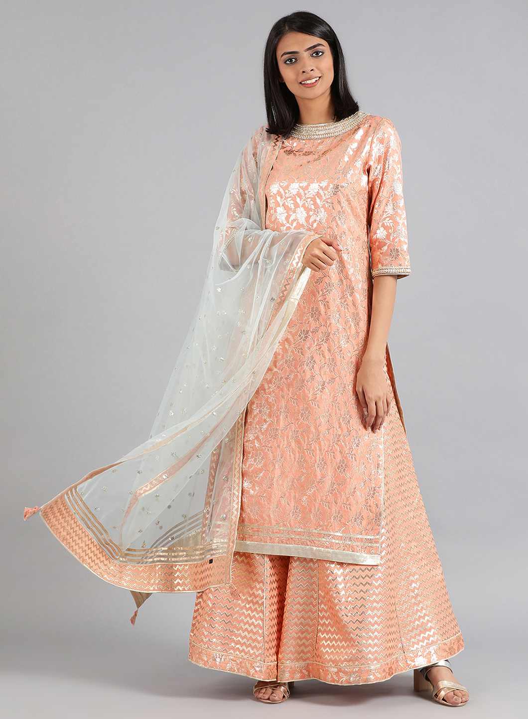 Peach Round Neck Embellished kurta Set