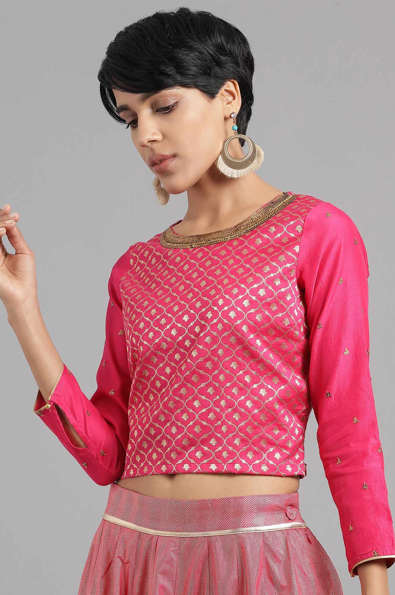 Pink Round Neck Yarn-dyed kurta Set