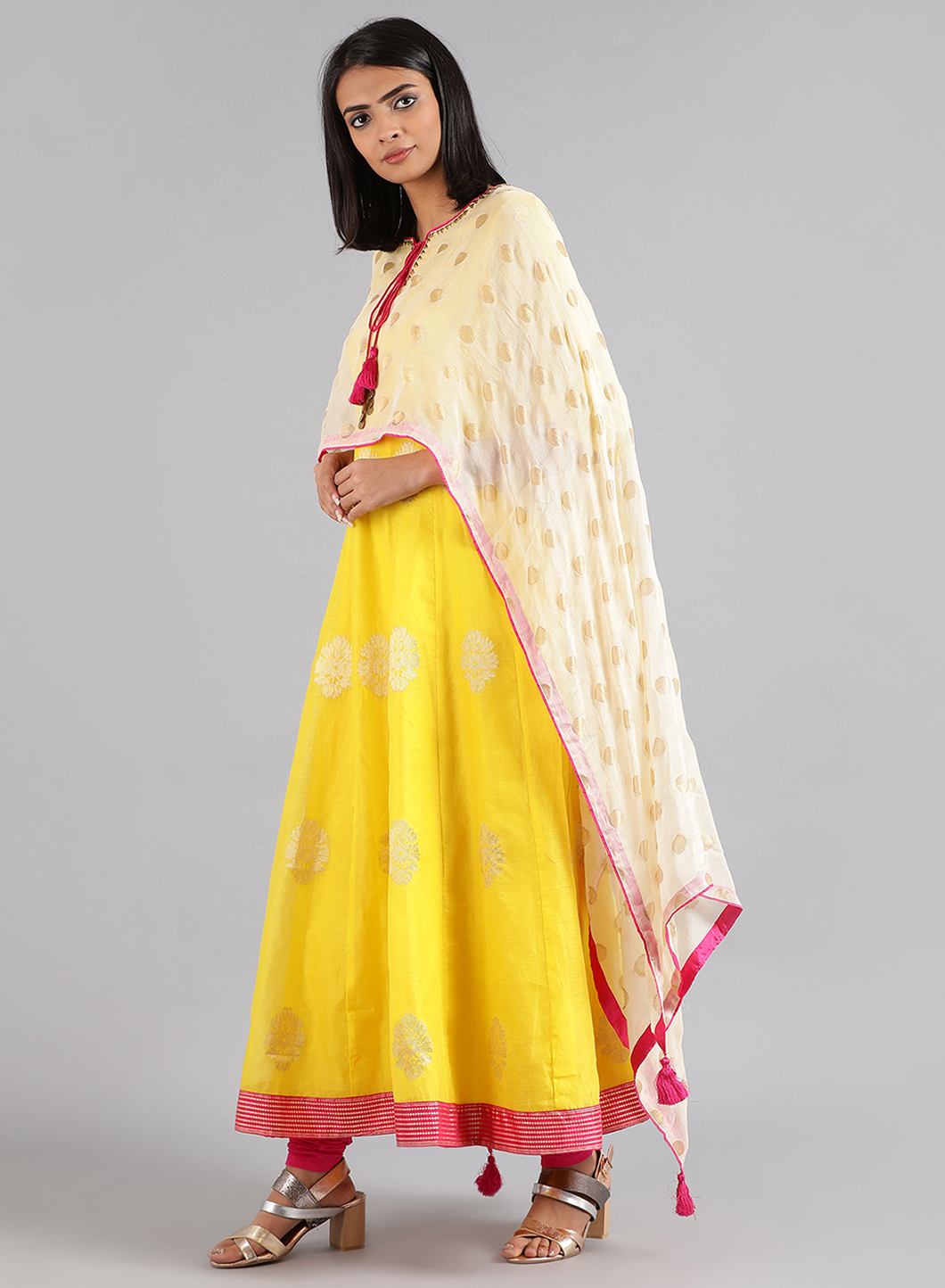 Yellow Round Neck Kaftan kurta Set