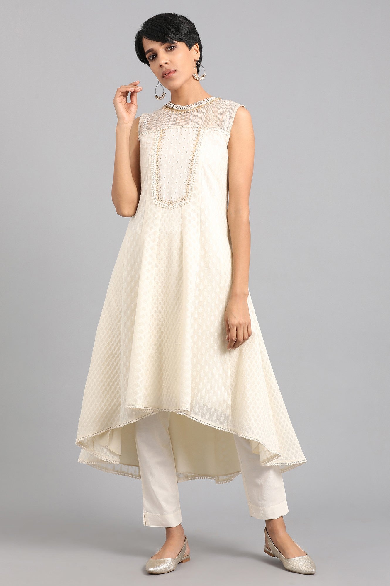 Off-White Round Neck Yarn-dyed kurta Set