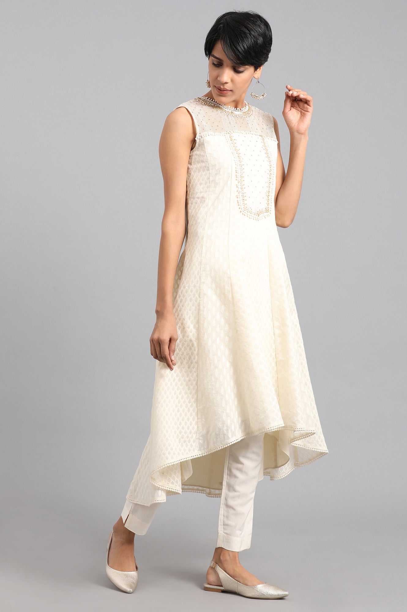 Off-White Round Neck Yarn-dyed kurta Set