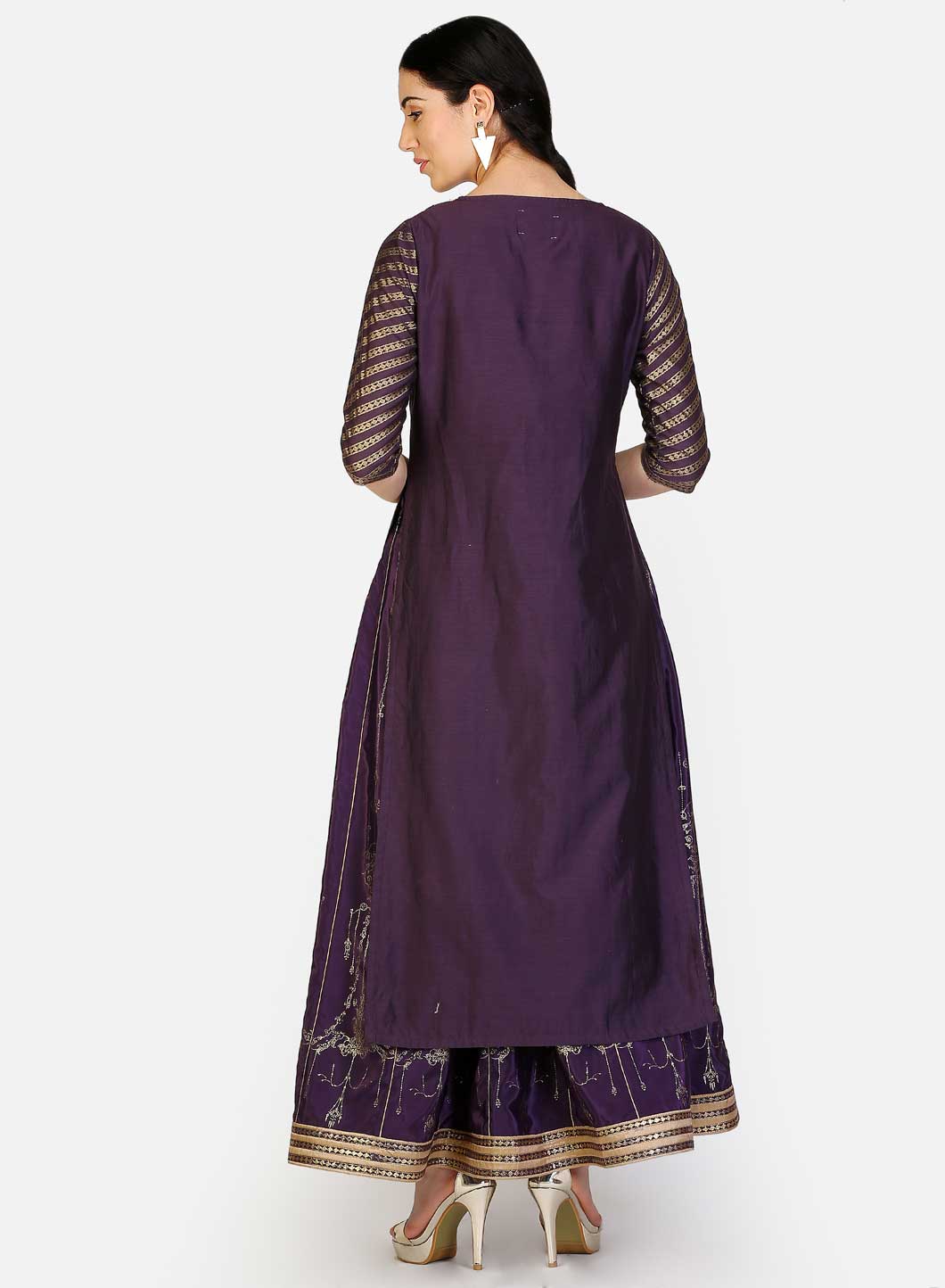 Purple Round Neck Embellished Straight kurta