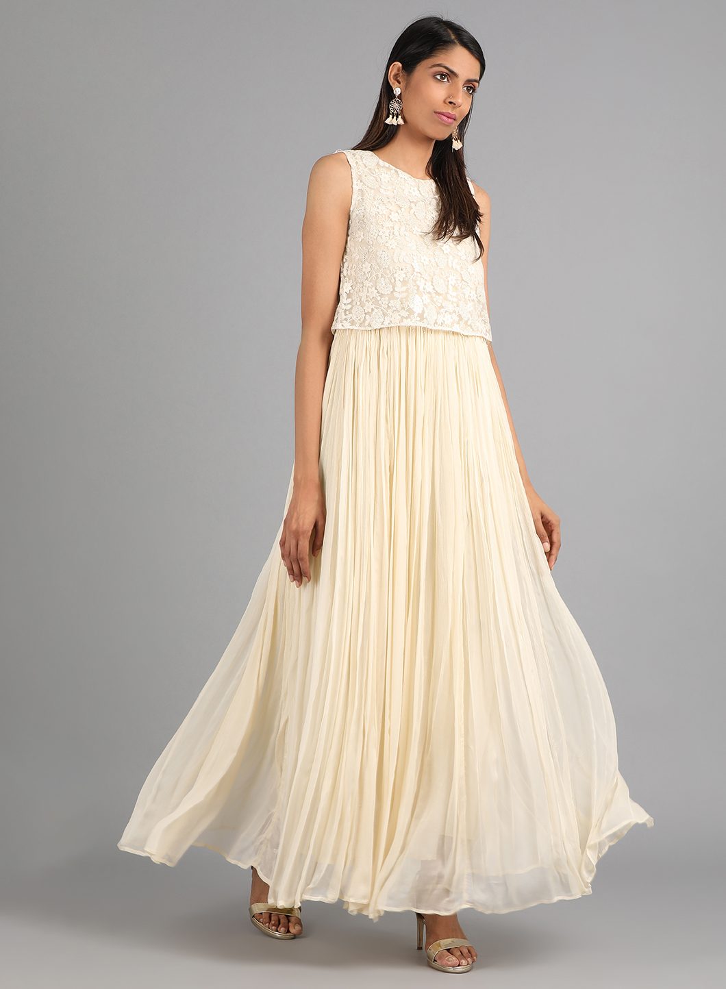 Off-White Round Neck Embellished kurta Dress