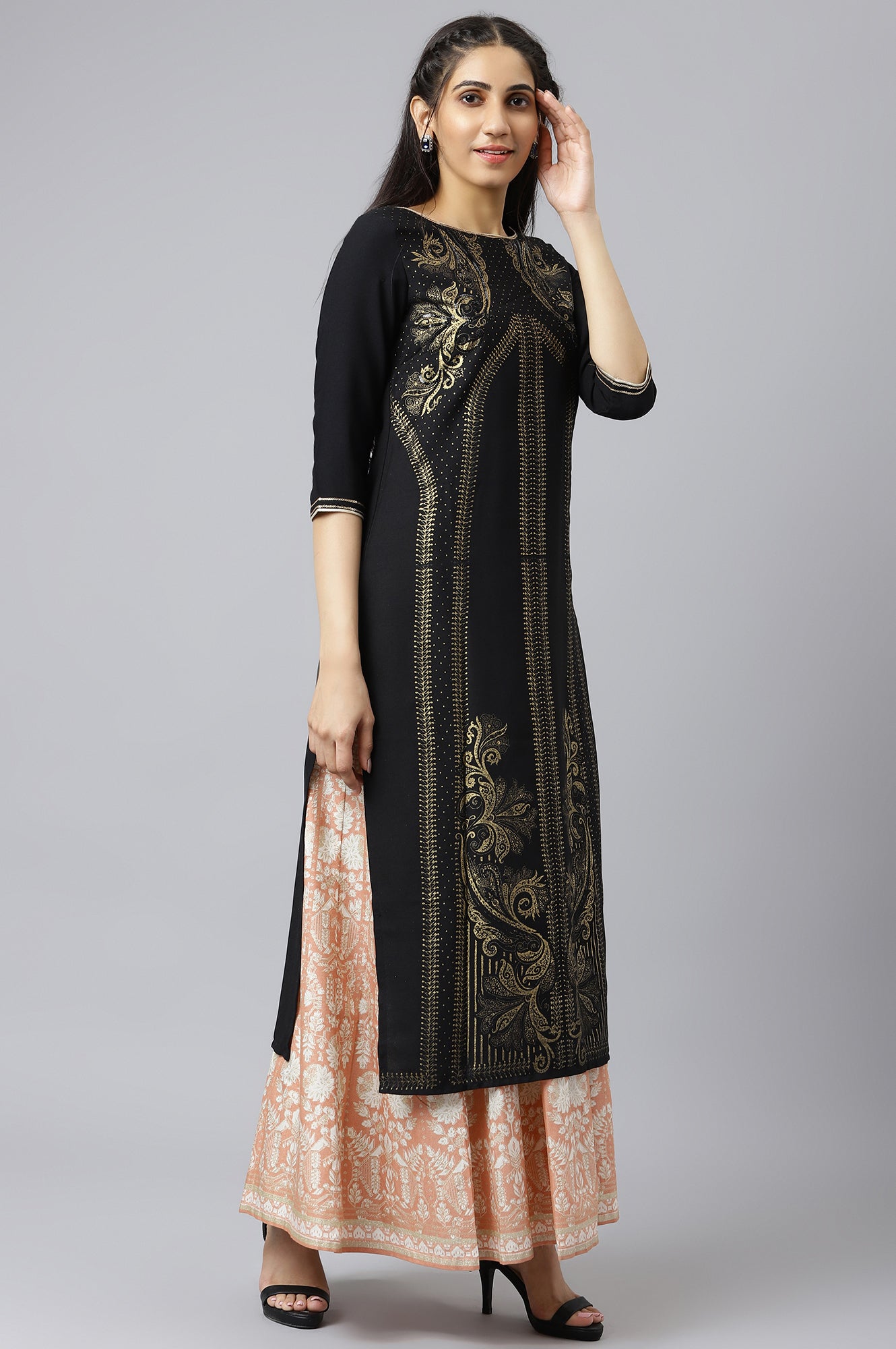 Black Festive kurta With Sequins