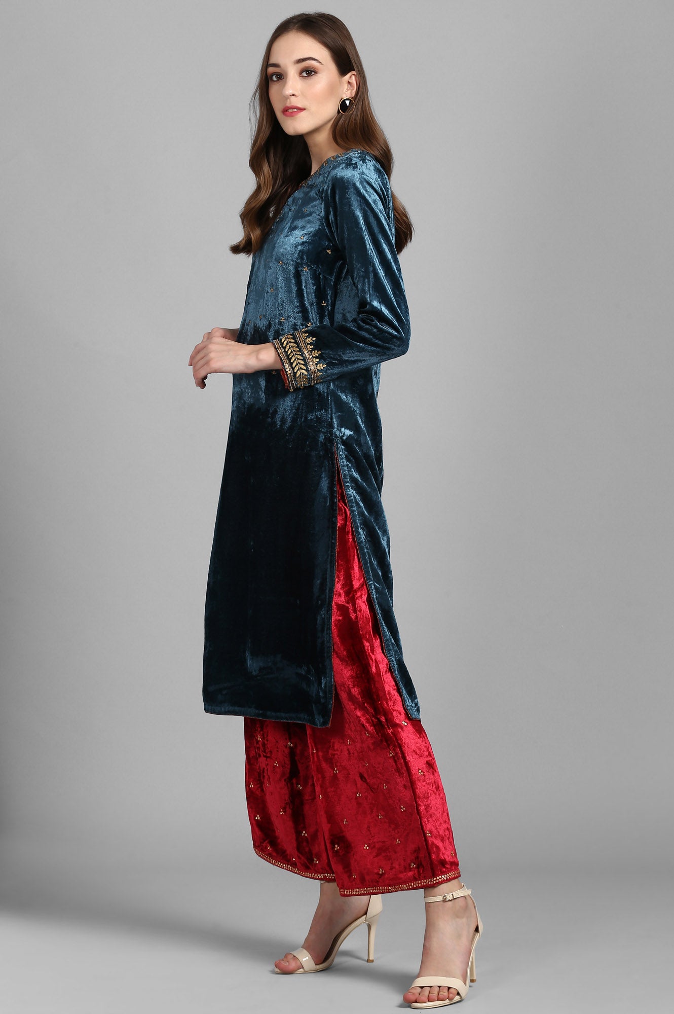 Green Round Neck Velvet Winter kurta