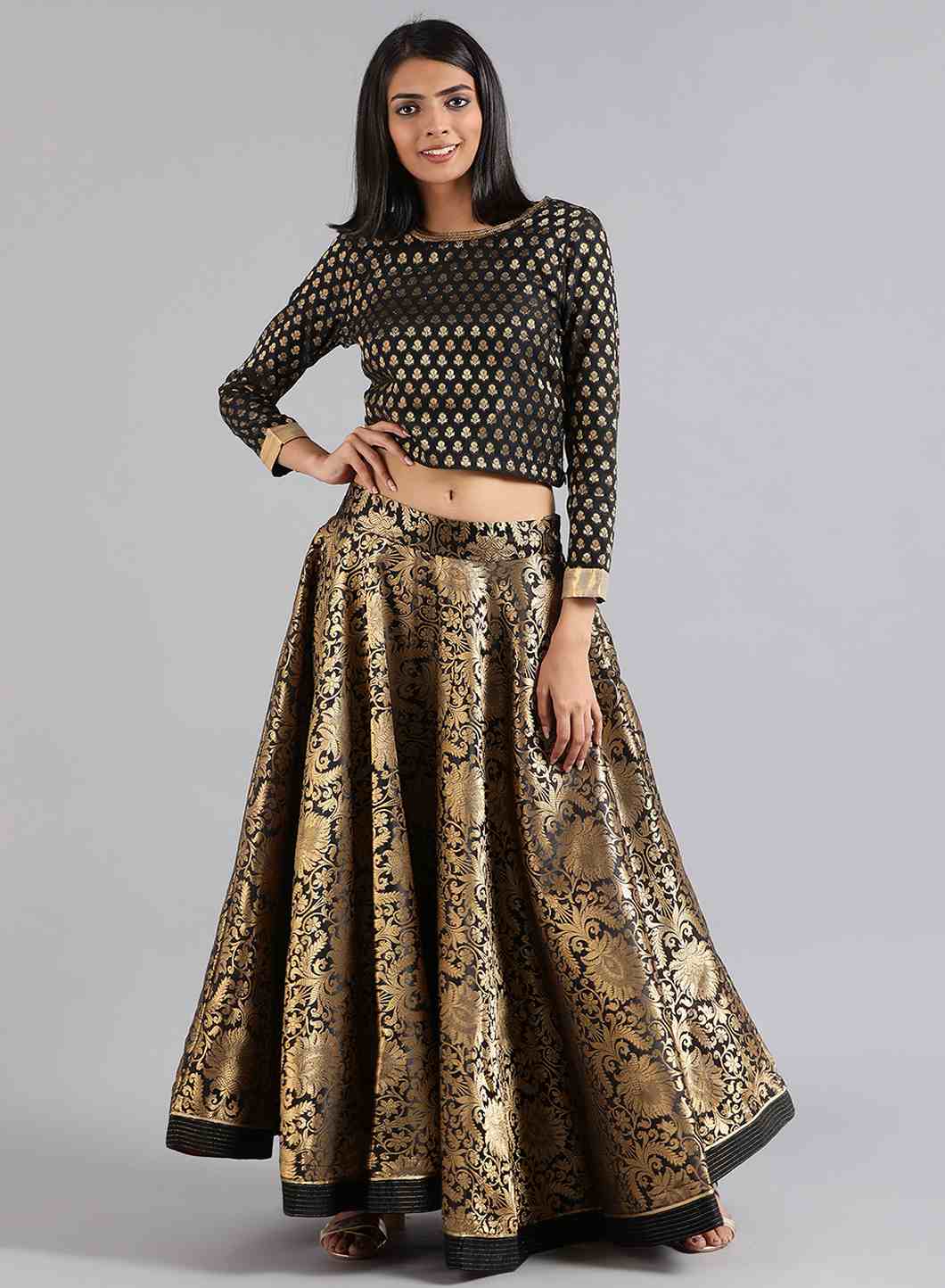 Black & Gold Yarn-Dyed kurta Set