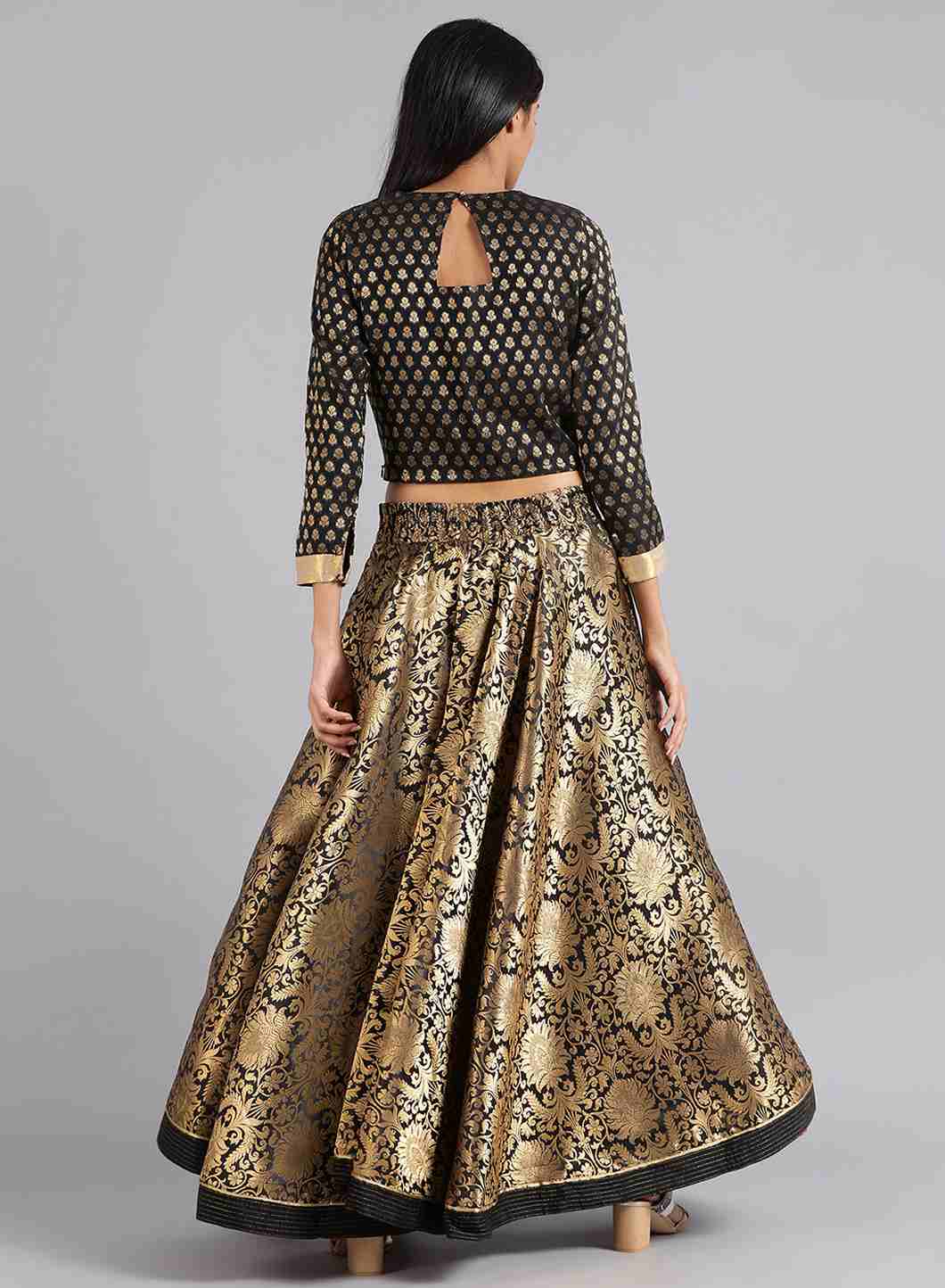 Black & Gold Yarn-Dyed kurta Set