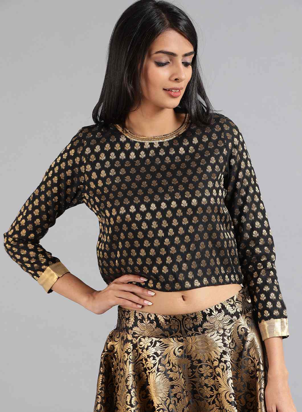 Black & Gold Yarn-Dyed kurta Set