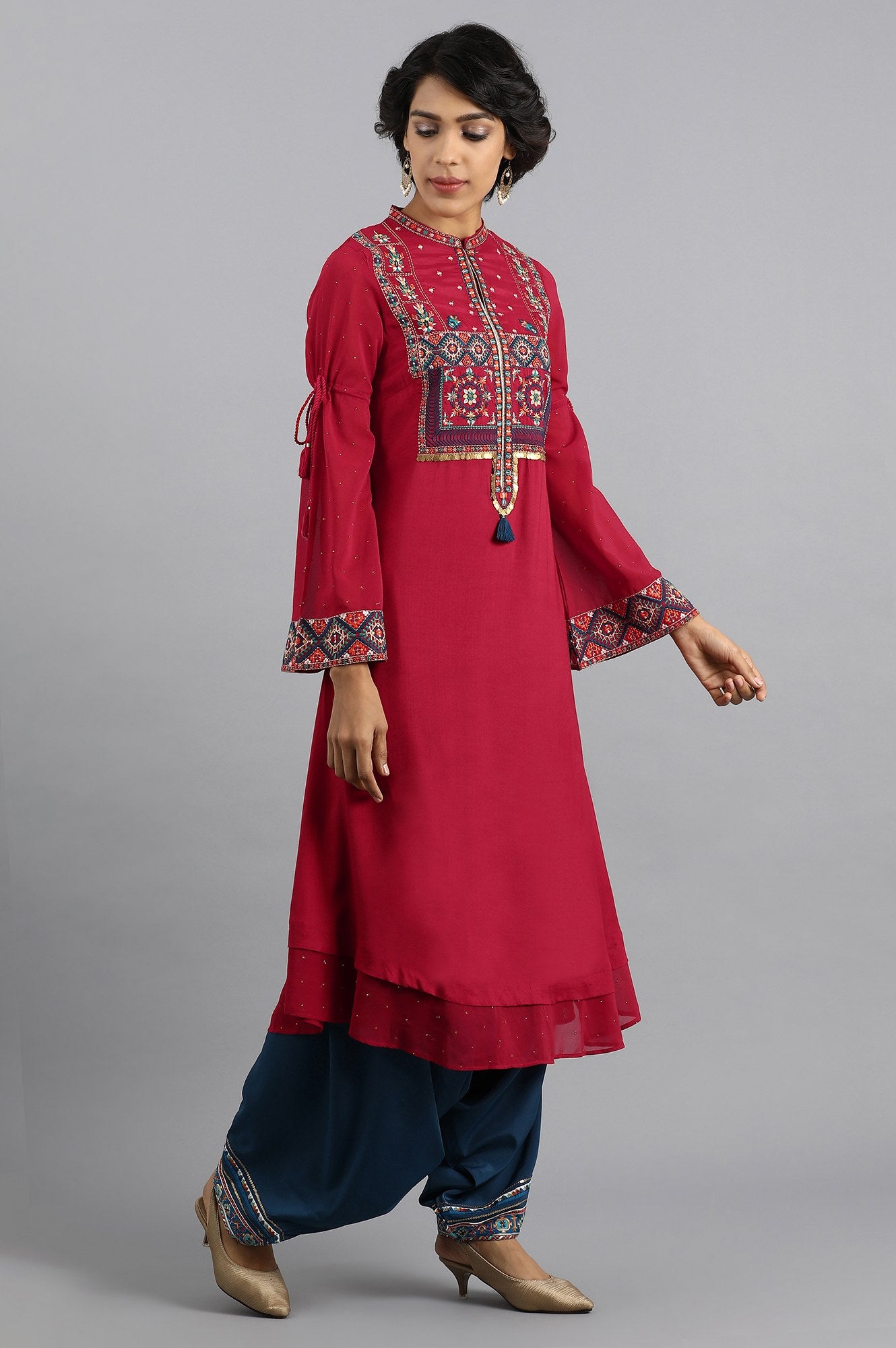 Red Mandarin Neck Embroidered kurta