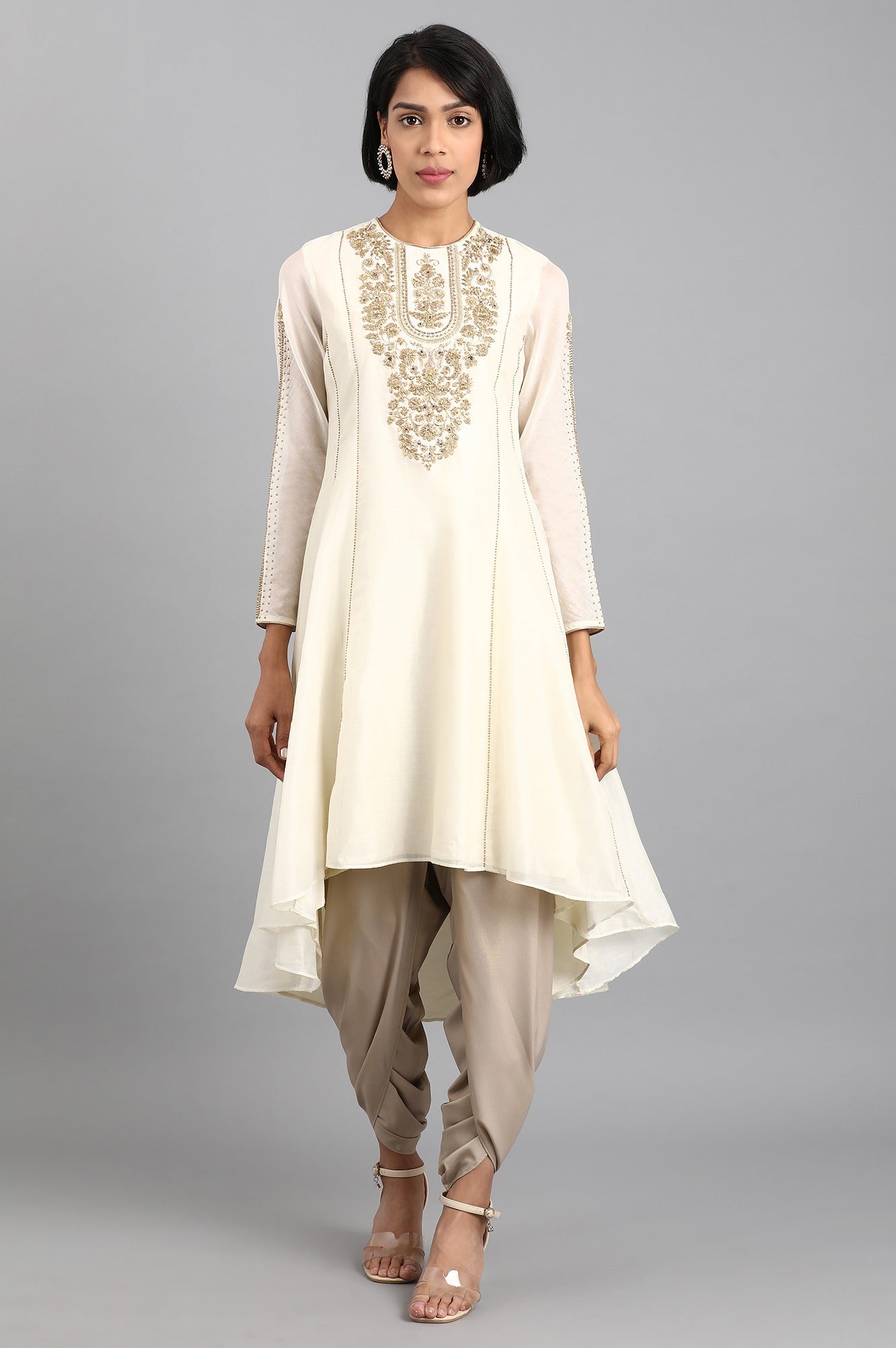 Ecru Round Neck Embroidered kurta