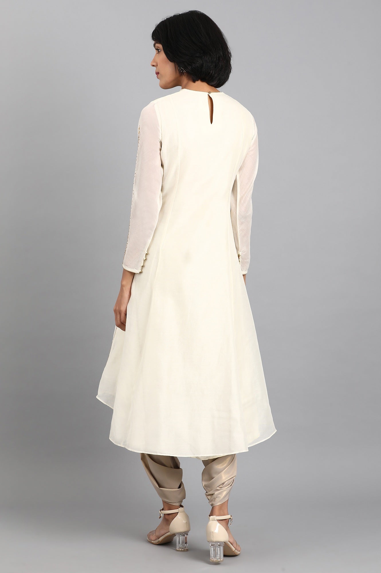 Ecru Round Neck Embroidered kurta