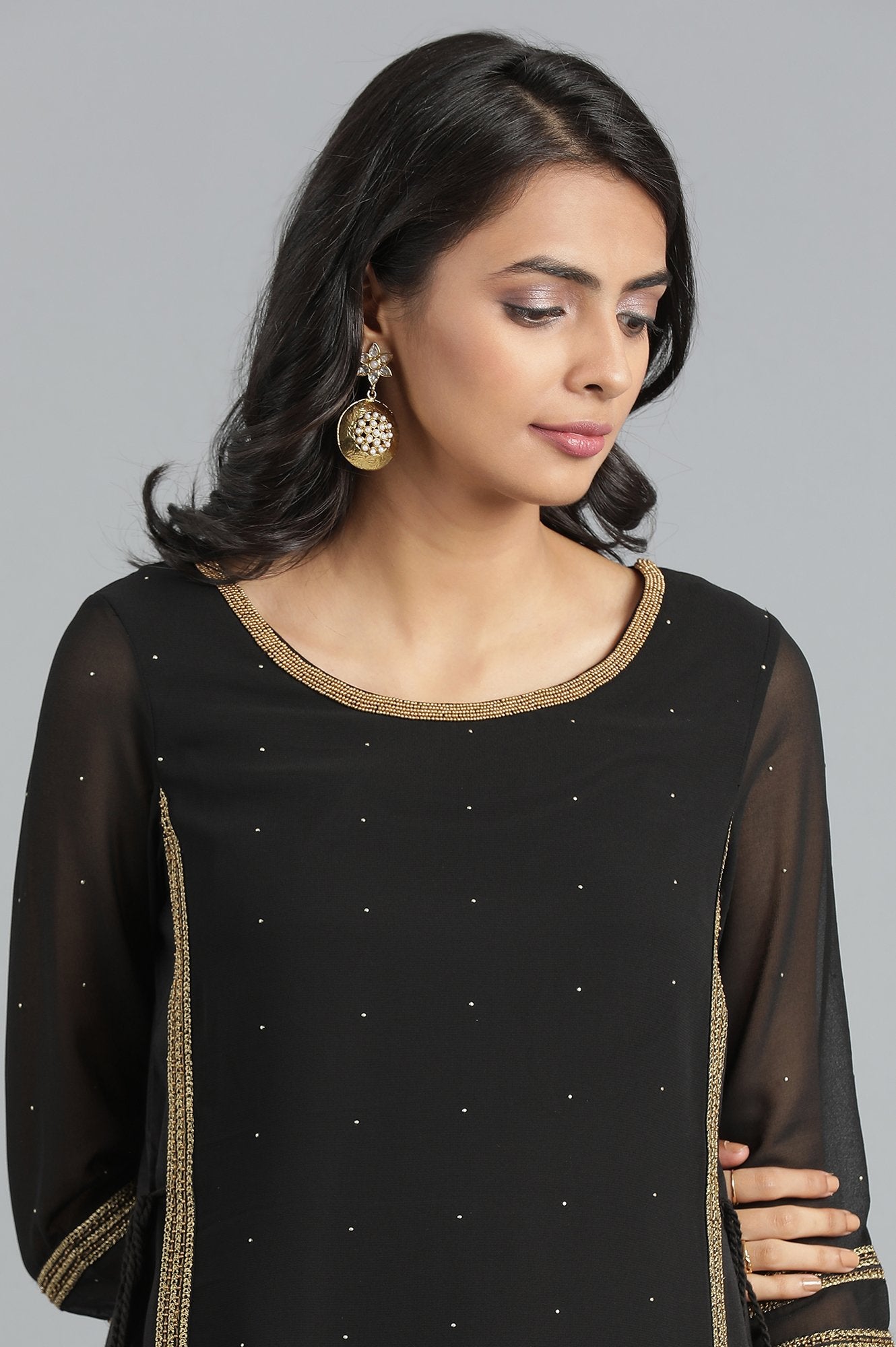 Black Round Neck Layered kurta