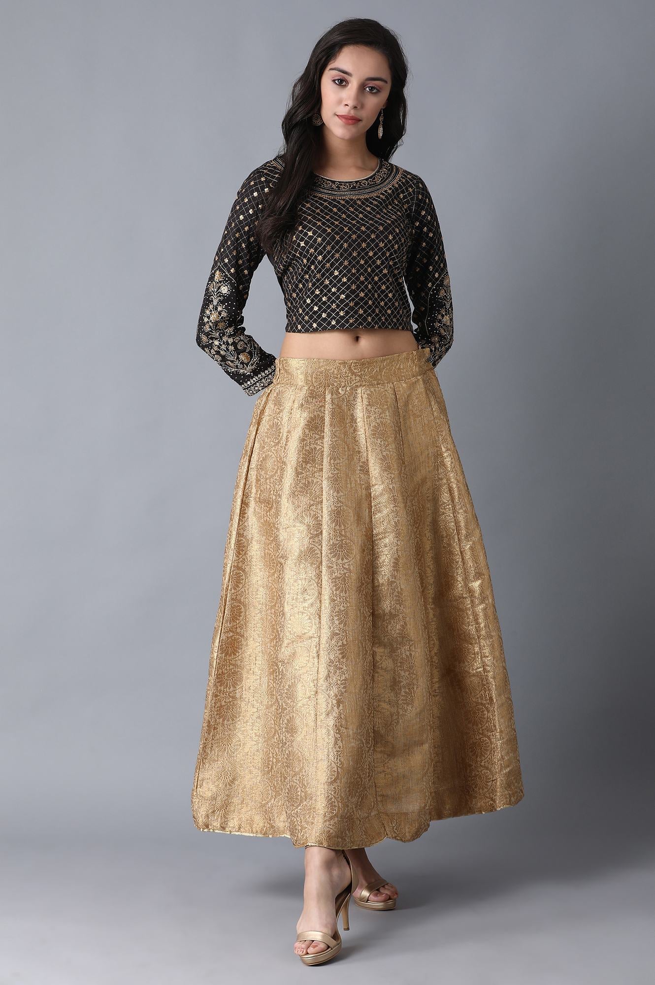 Black Round Neck Embroidered Top