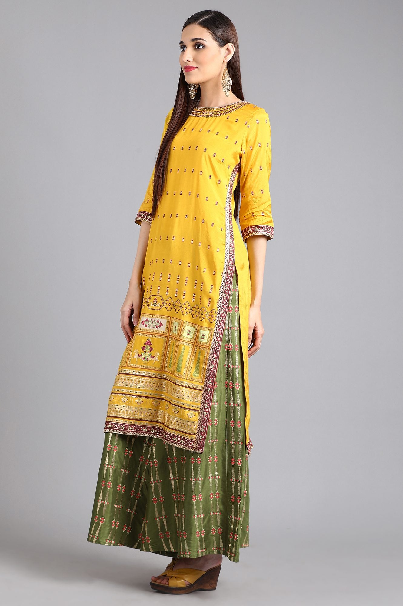 Yellow Round Neck Printed kurta