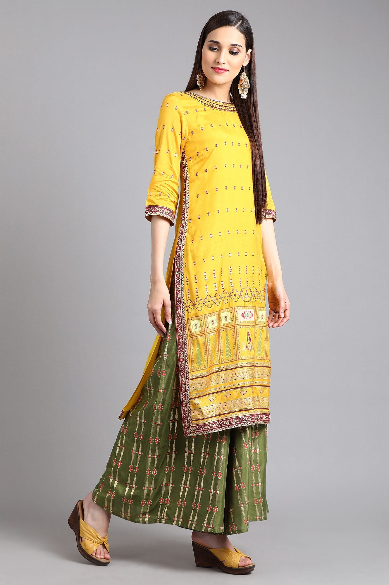 Yellow Round Neck Printed kurta