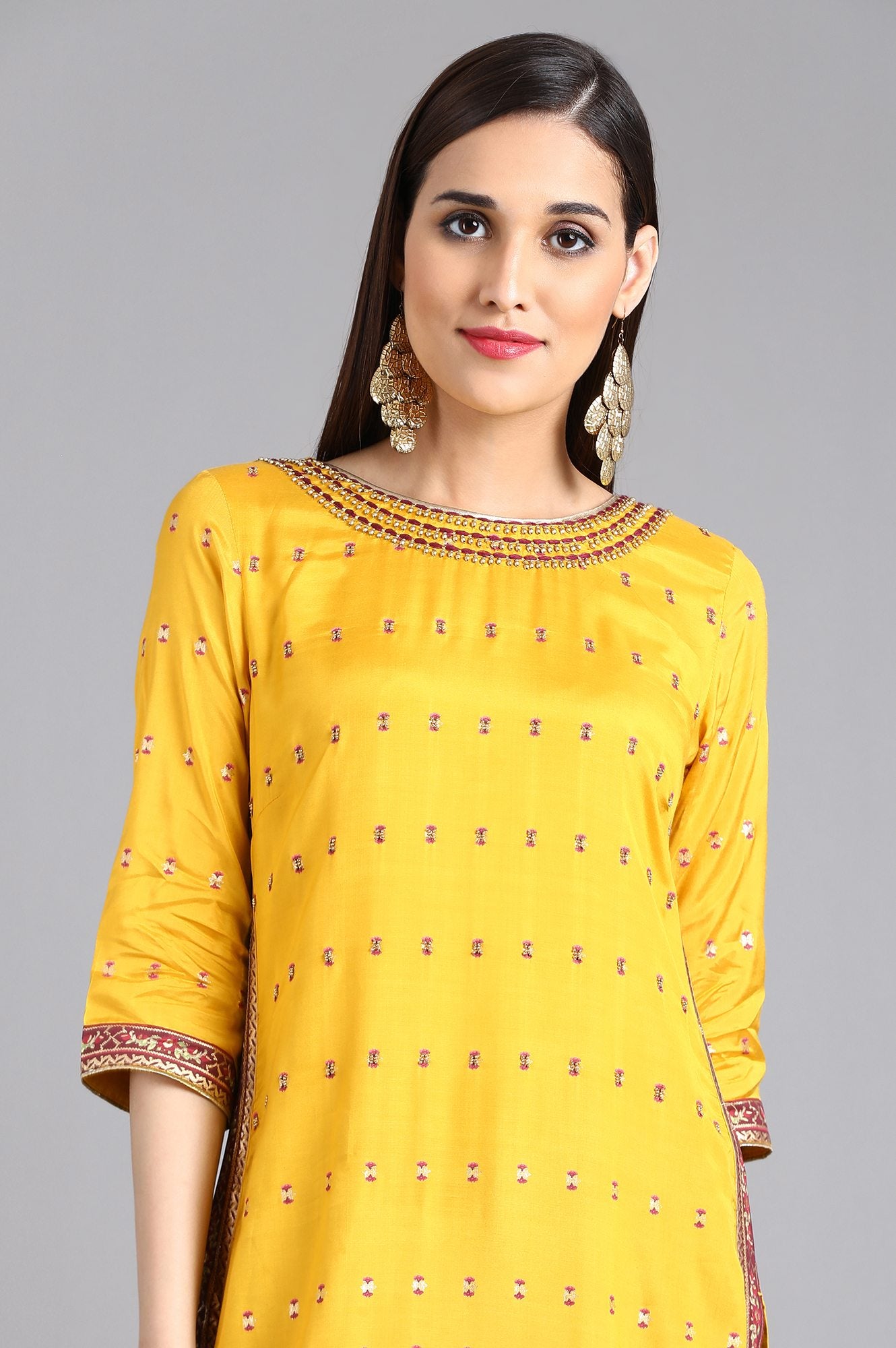 Yellow Round Neck Printed kurta