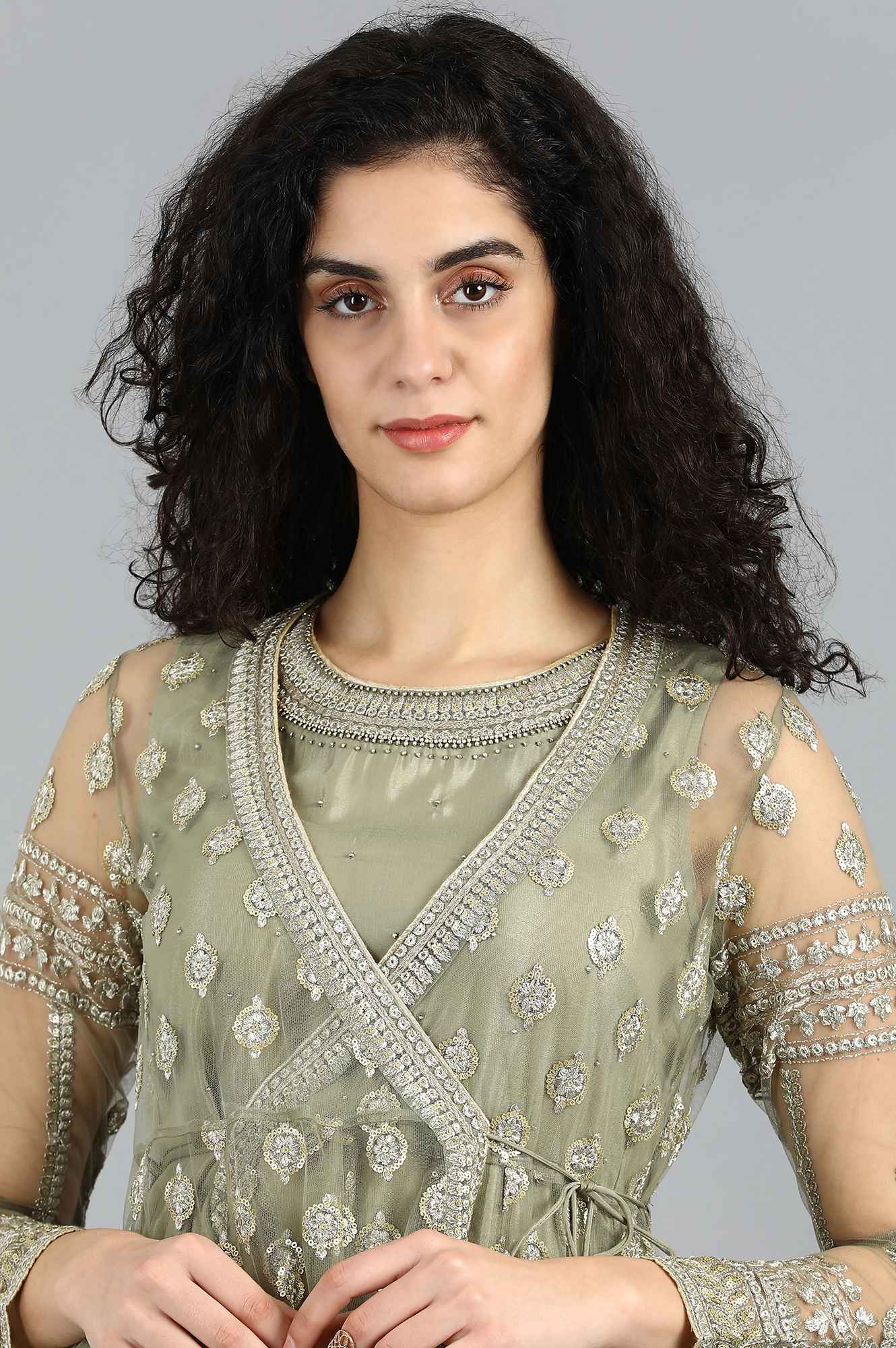 Grey Round Neck Embellished kurta Set