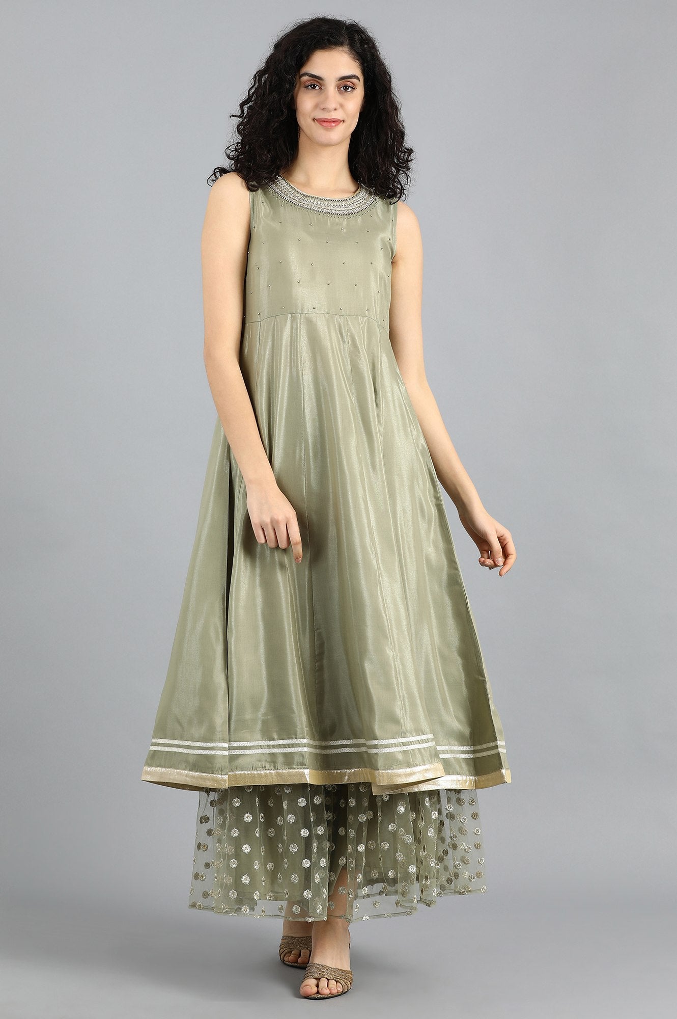 Grey Round Neck Embellished kurta Set