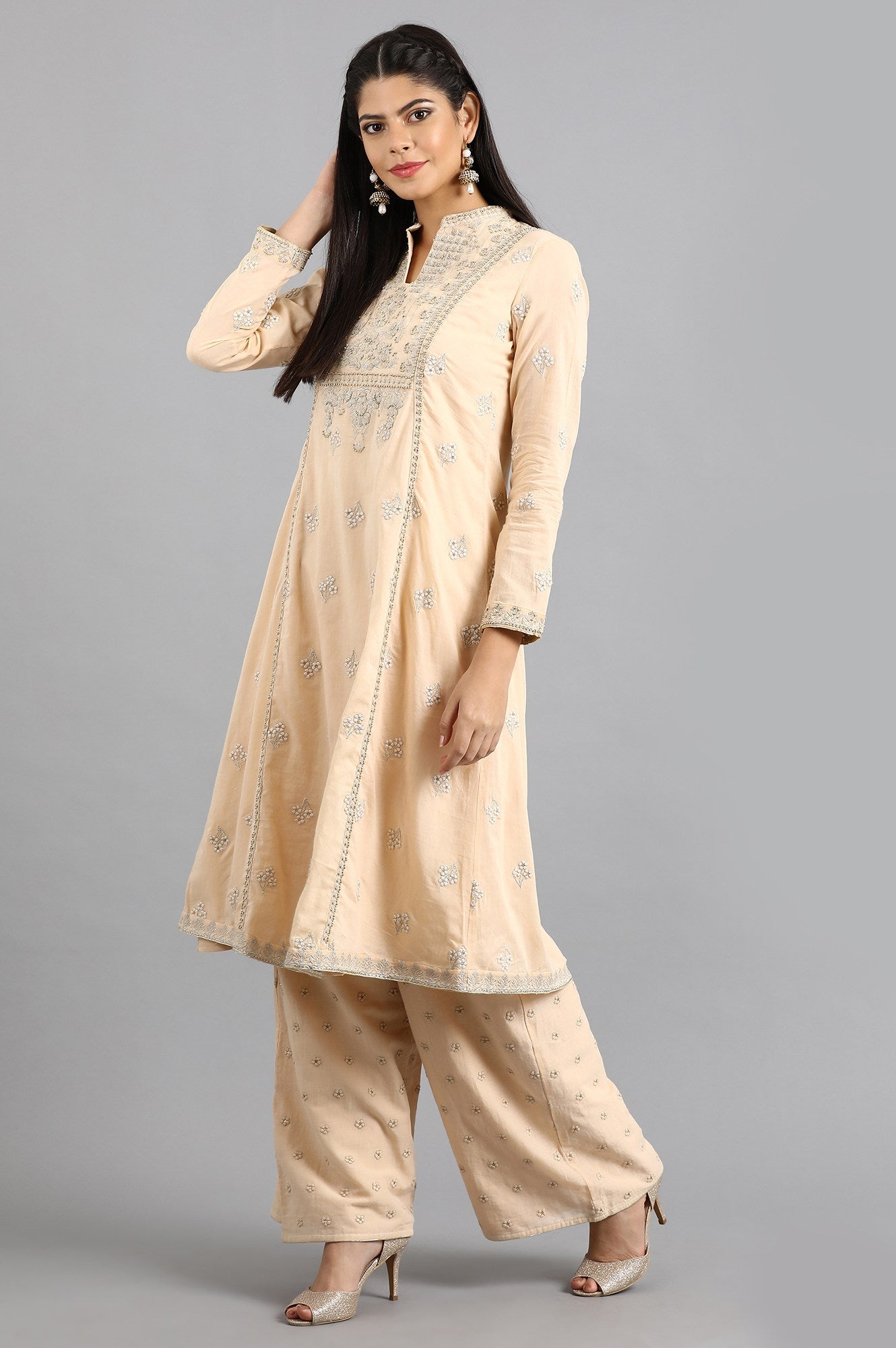 Peach Mandarin Neck Embellished kurta Set