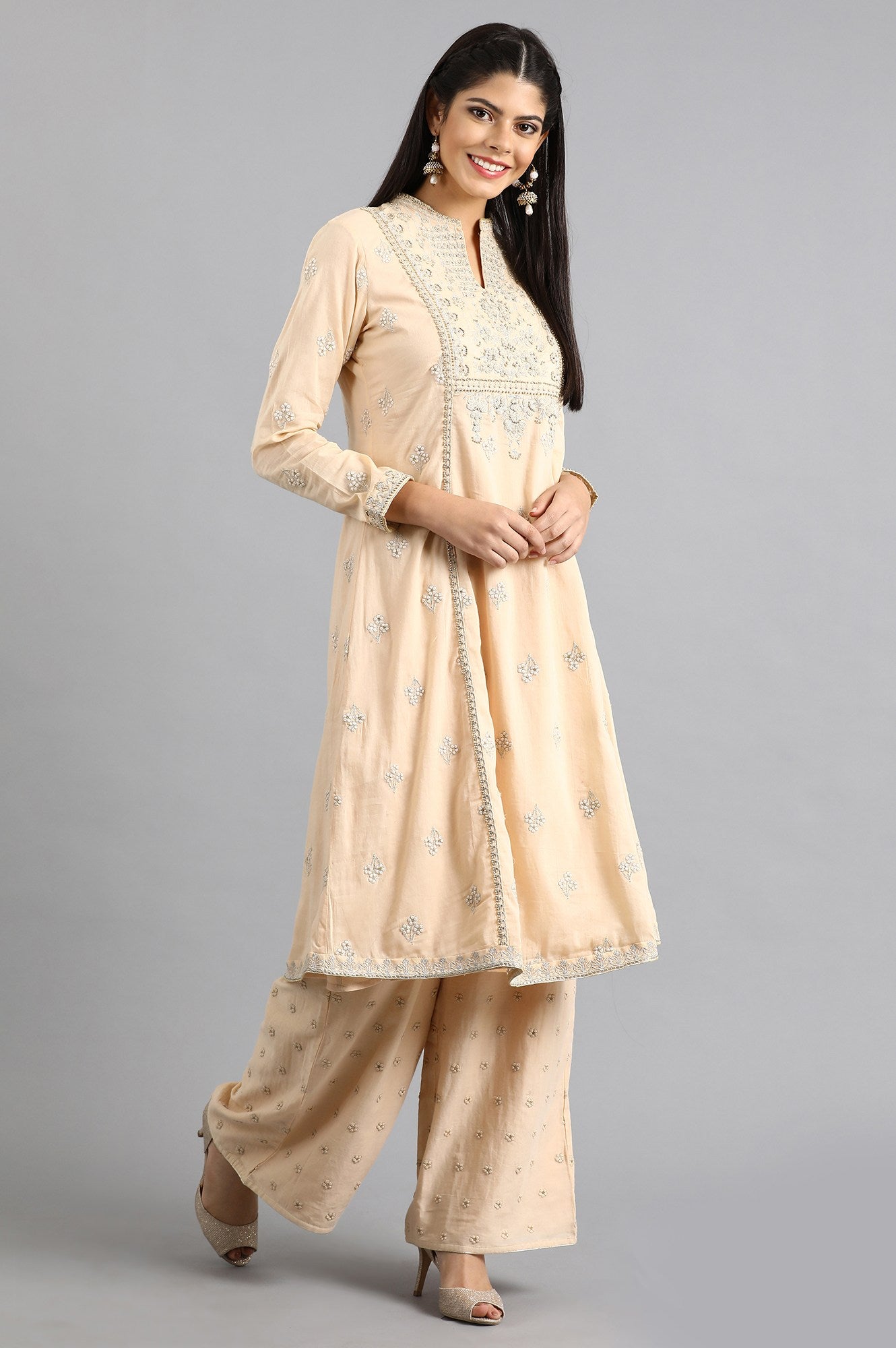 Peach Mandarin Neck Embellished kurta Set
