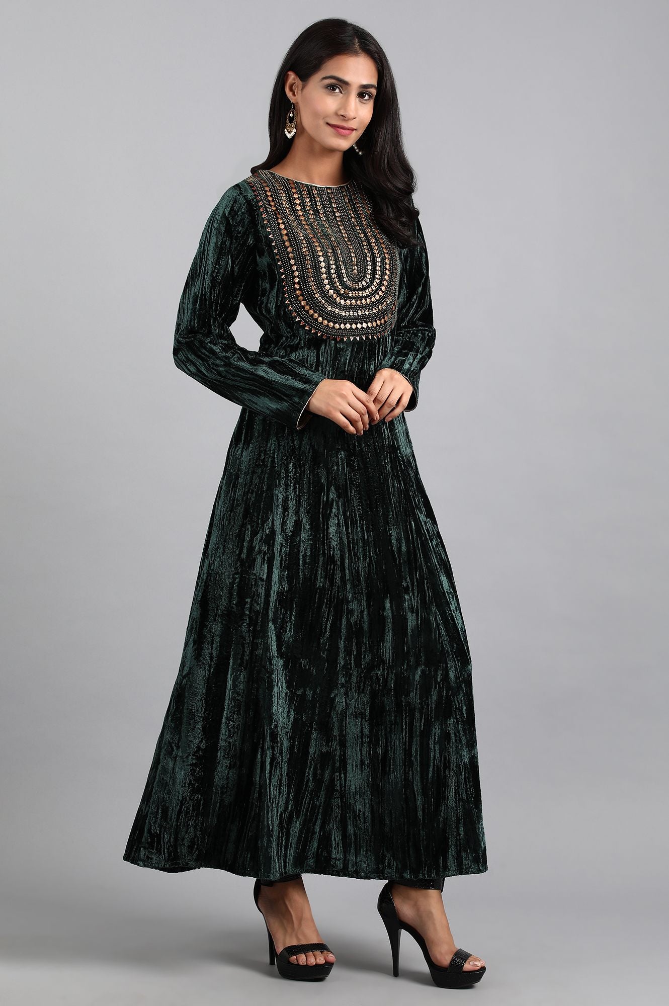 Green Round Neck Winter kurta