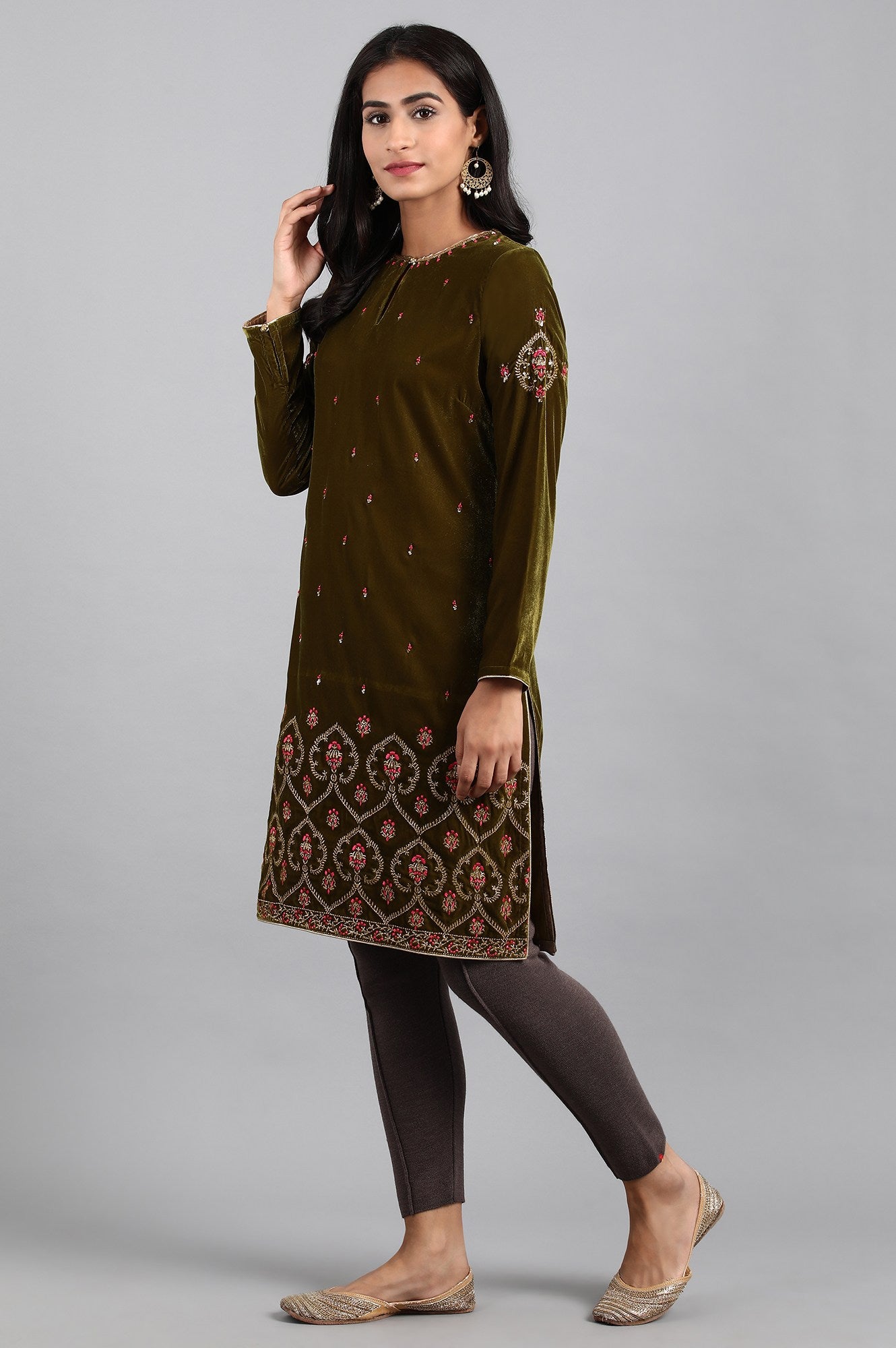 Green Round Neck Velvet Winter kurta