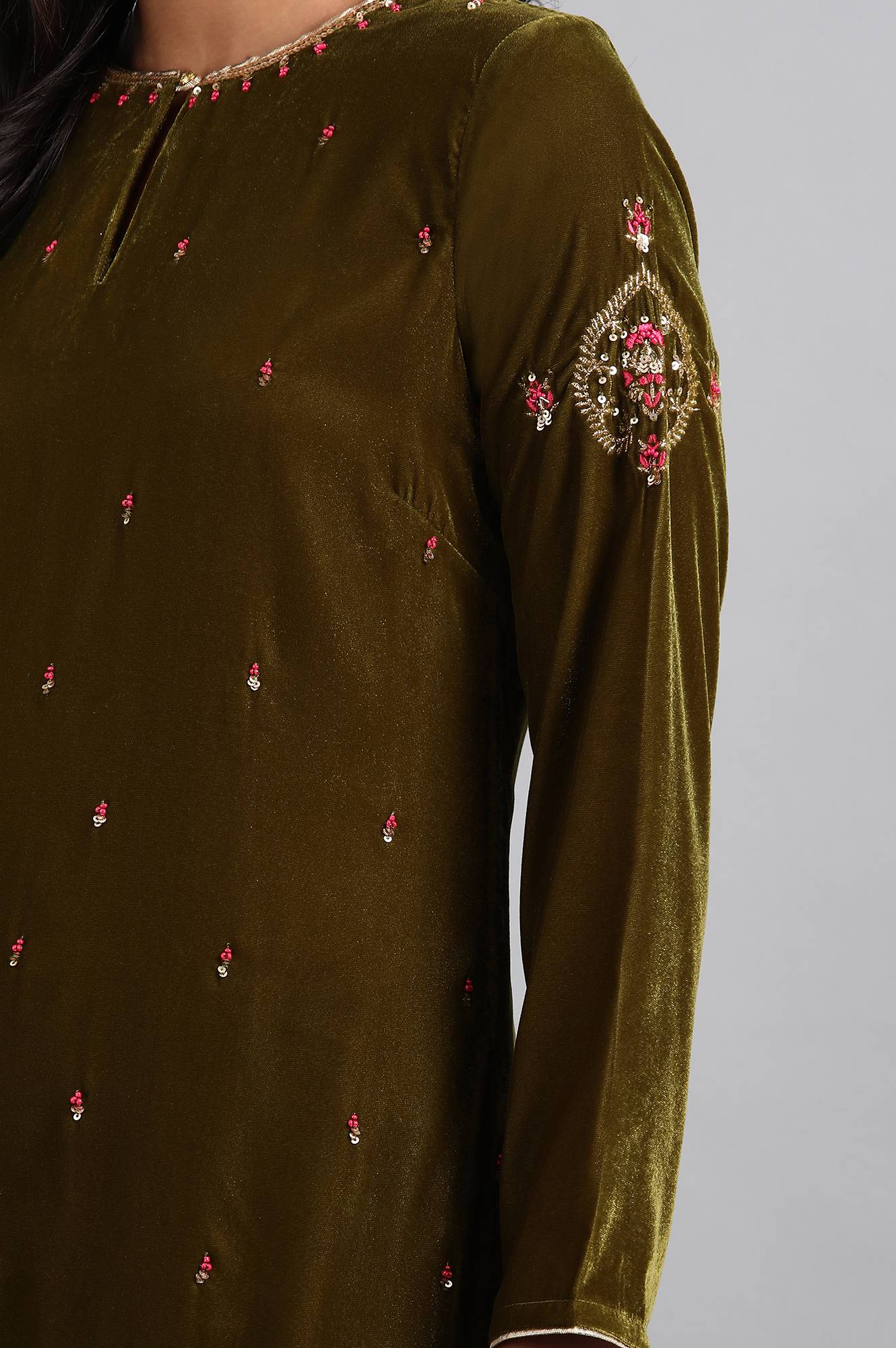 Green Round Neck Velvet Winter kurta
