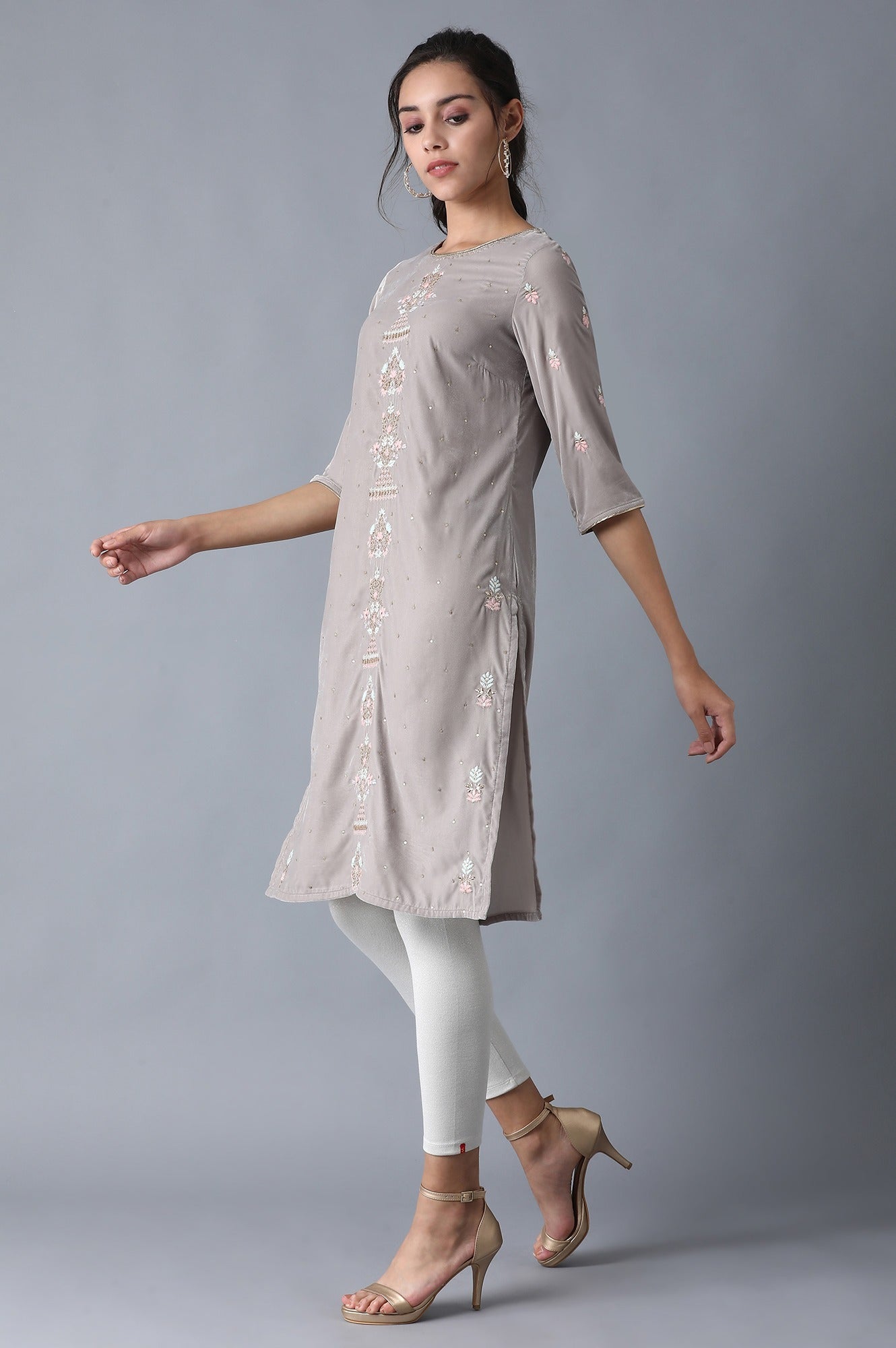 Grey Round Neck Velvet Winter kurta