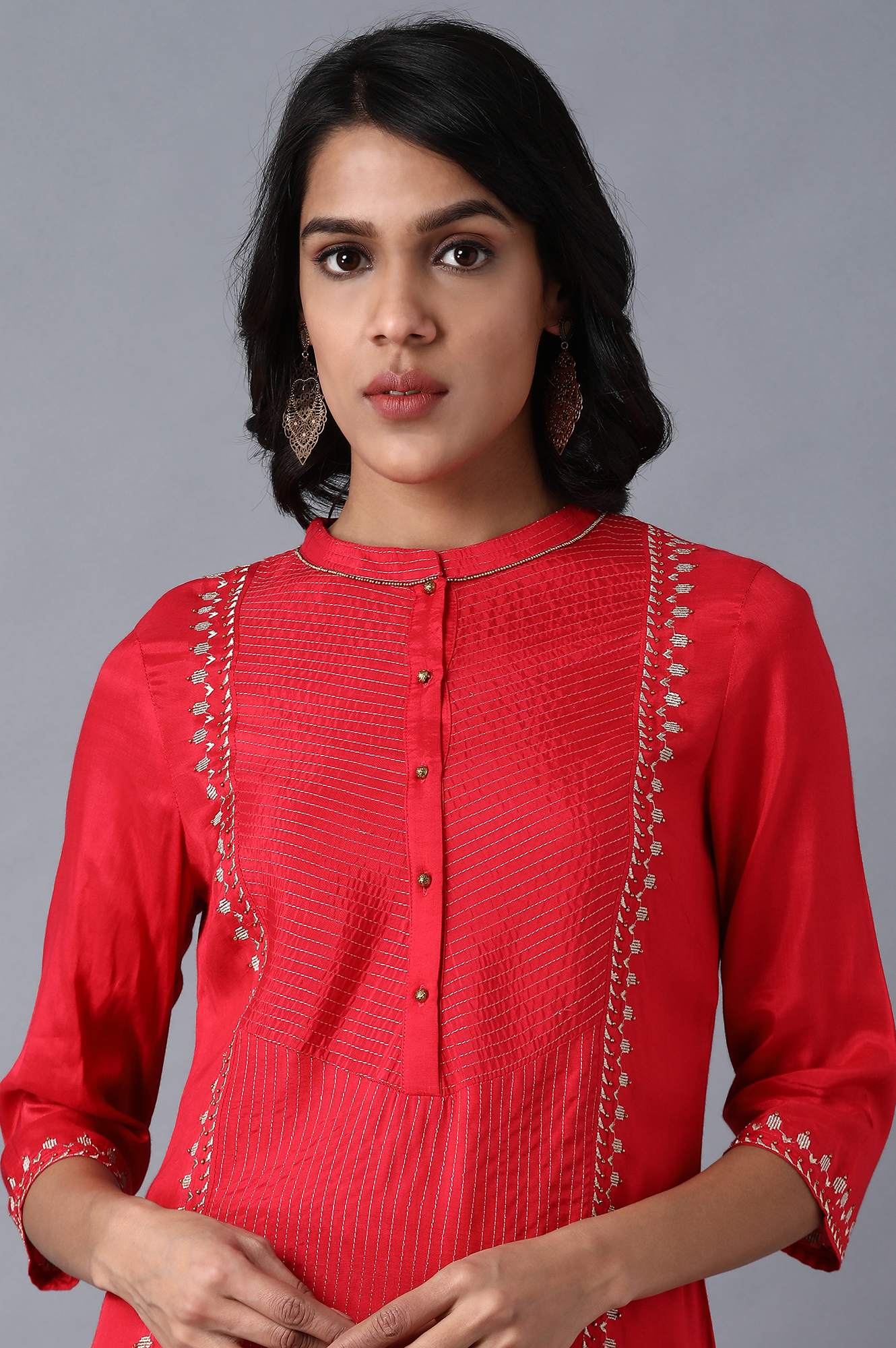 Red Mandarin Neck Embroidered kurta