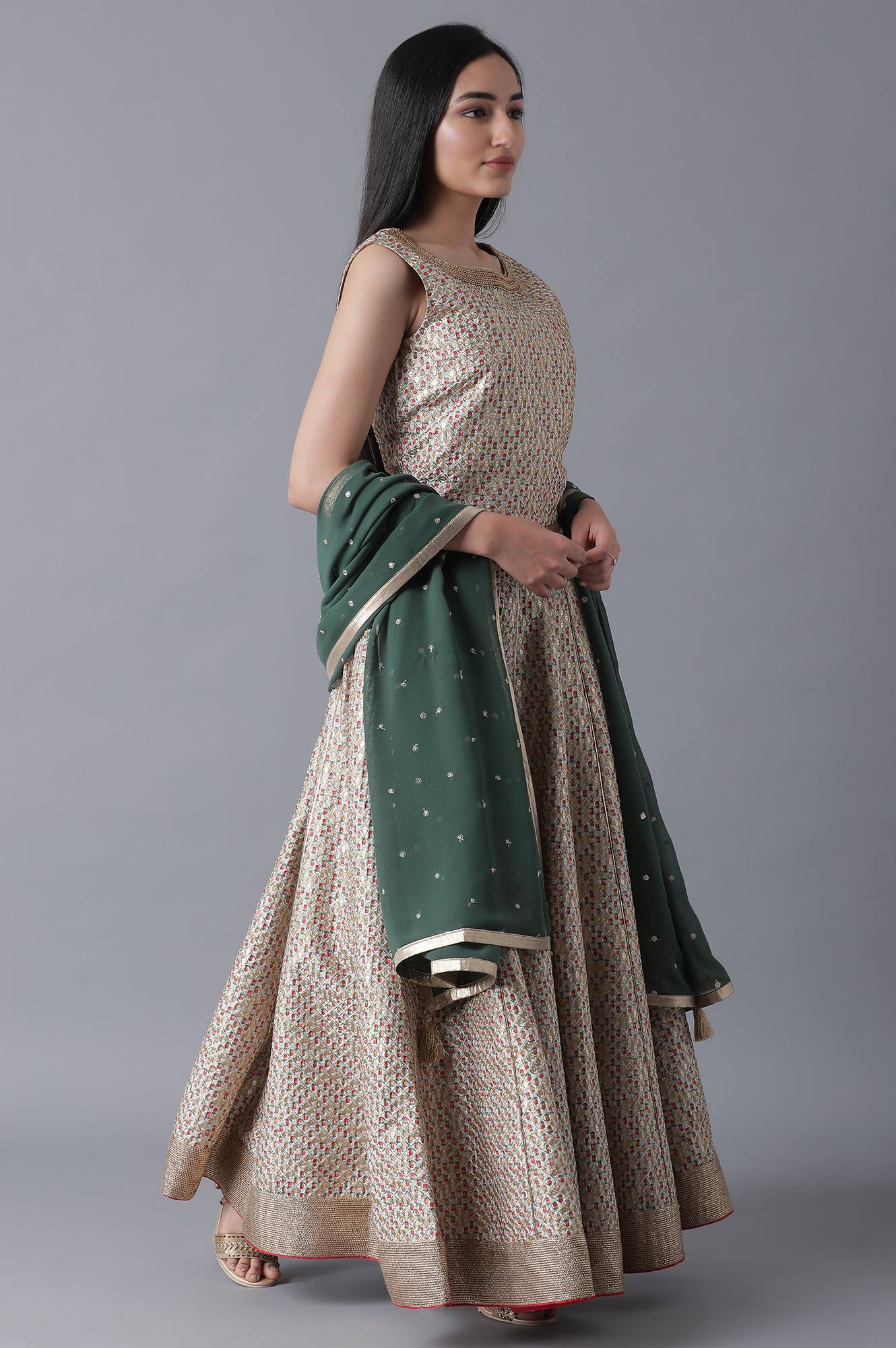 Multicoloured Top-Skirt-Green Drape Set